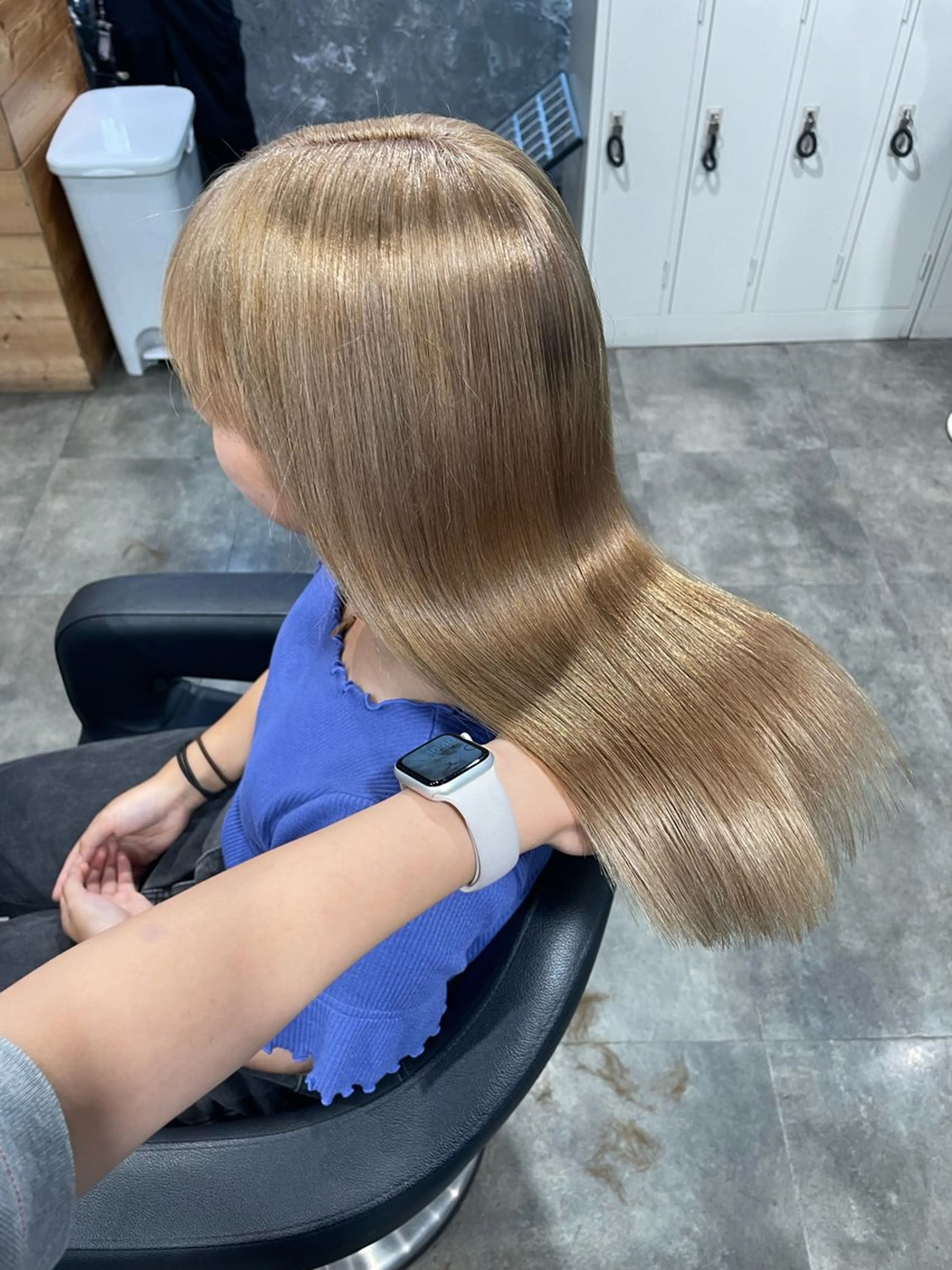 ミディアム カラー ヘアカラー ハイトーンブロンド 横浜💞ミオのヘアスタイル