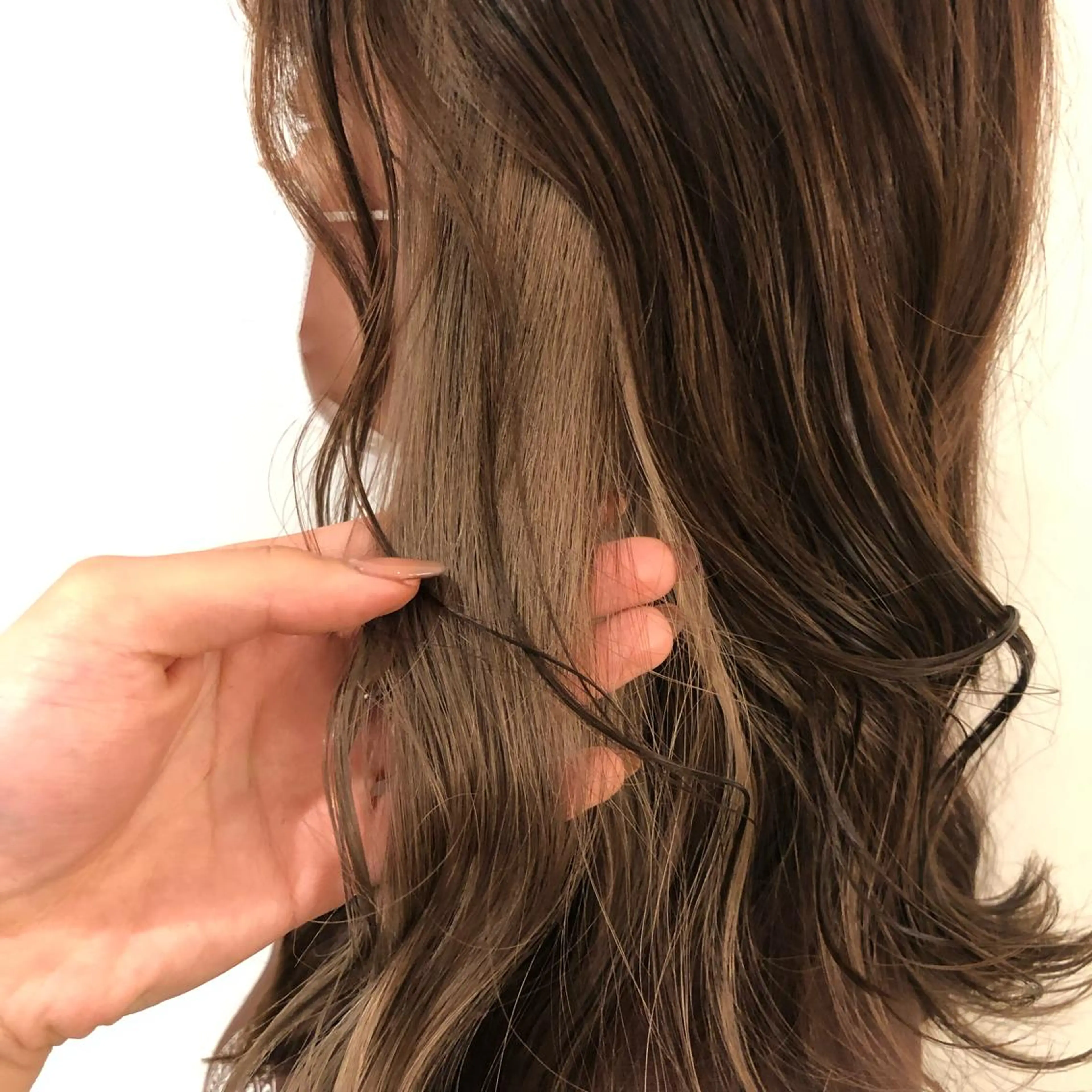 セミロング 髪質改善 縮毛矯正 トリートメント 【SASE】大人上品 💍/ユウガ⭐️のヘアスタイル