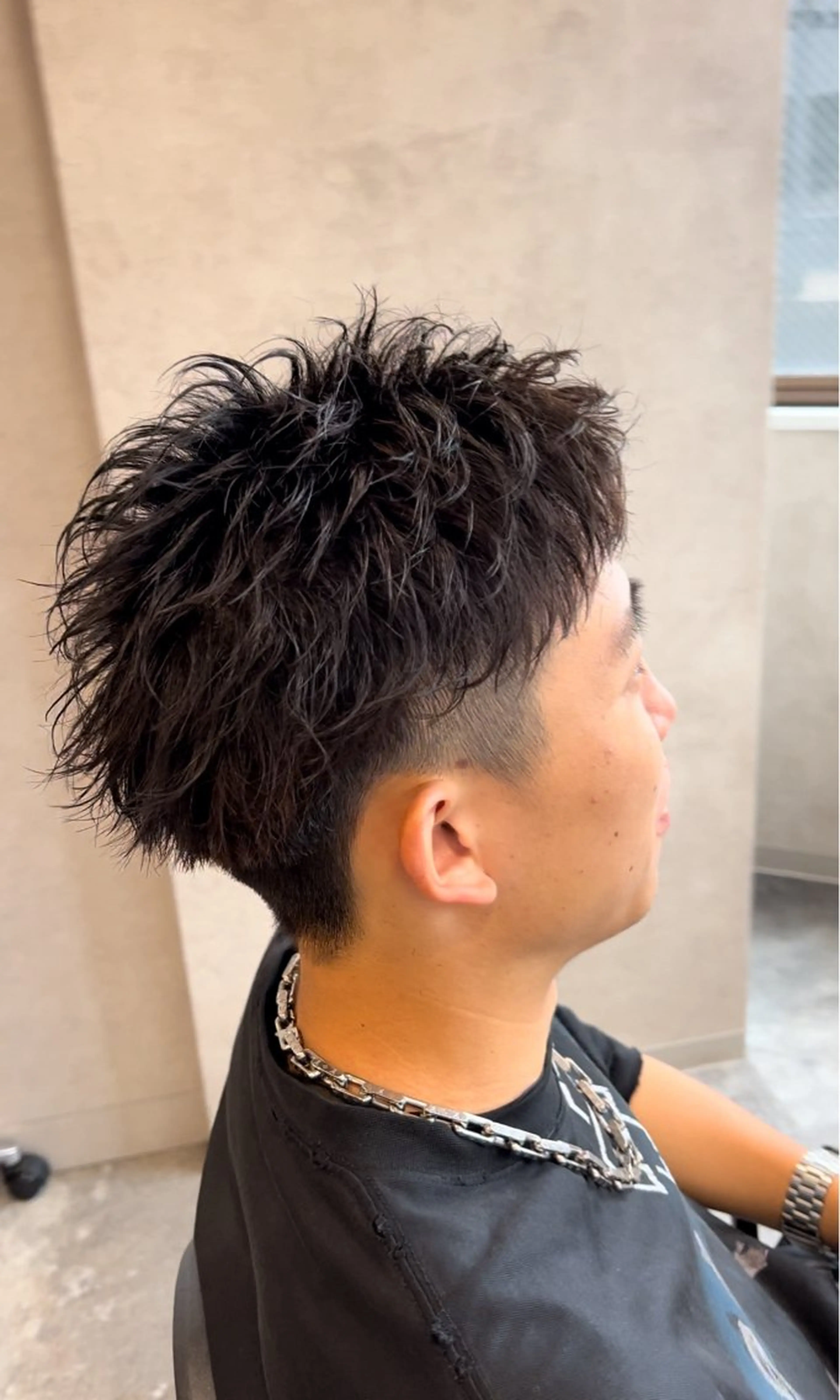ショート ヘアアレンジ メンズ メンズパーマ メンズショート スパイキーショート メンズツイストパーマ 波巻きパーマ カット メンズ特化/カラー/ パーマ/ケイシンのヘアスタイル