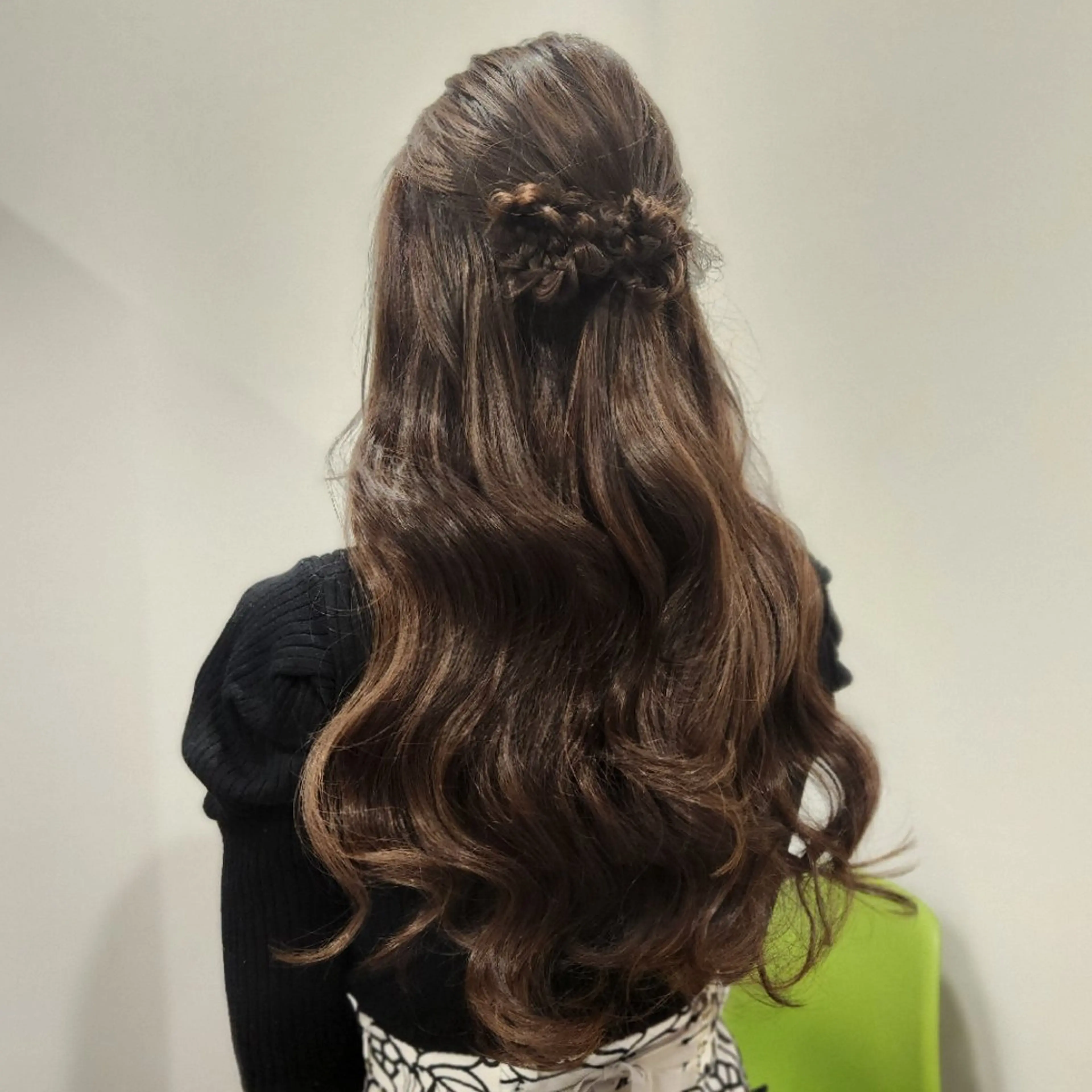 ヘアセット O.hair designers所属・シールエクステ🎀 ホシノ🕒ユウカのヘアスタイル