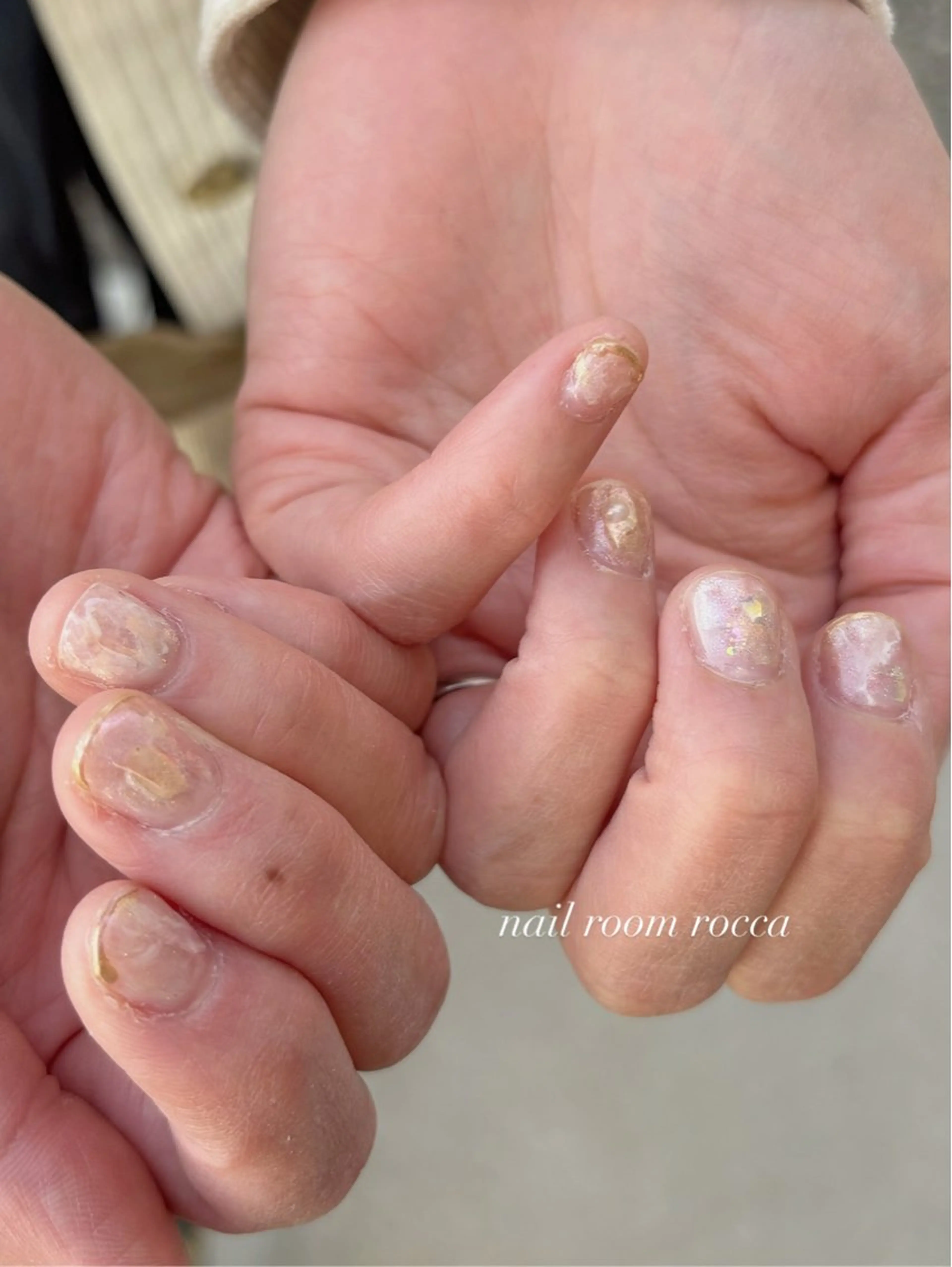 ネイル ニュアンスネイル ピンク ホワイト ハンドネイル 茂野 恵のネイルデザイン