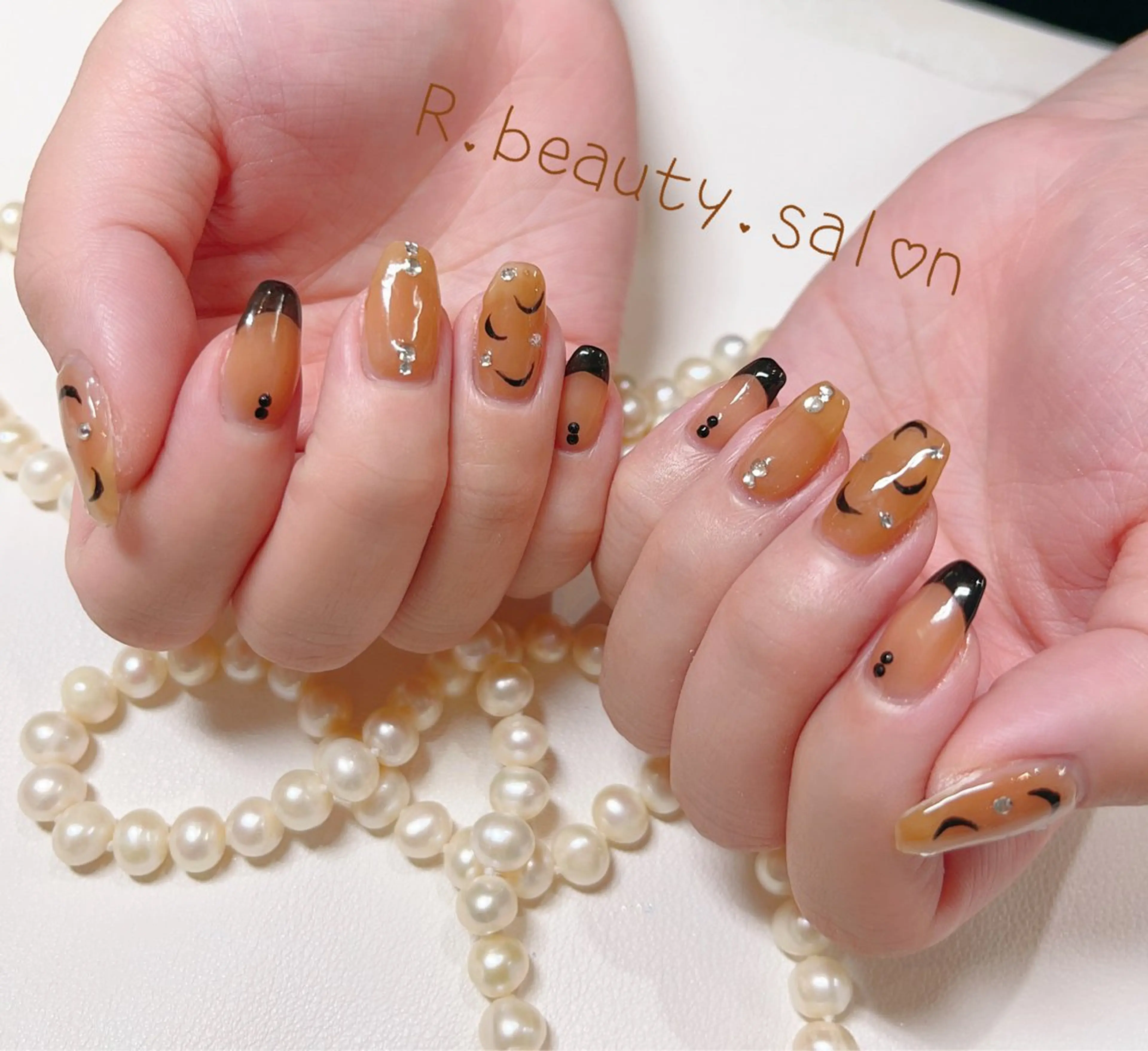 ネイル アートネイル フレンチネイル R.beautyサロン所属・R.beauty サロンのネイルデザイン