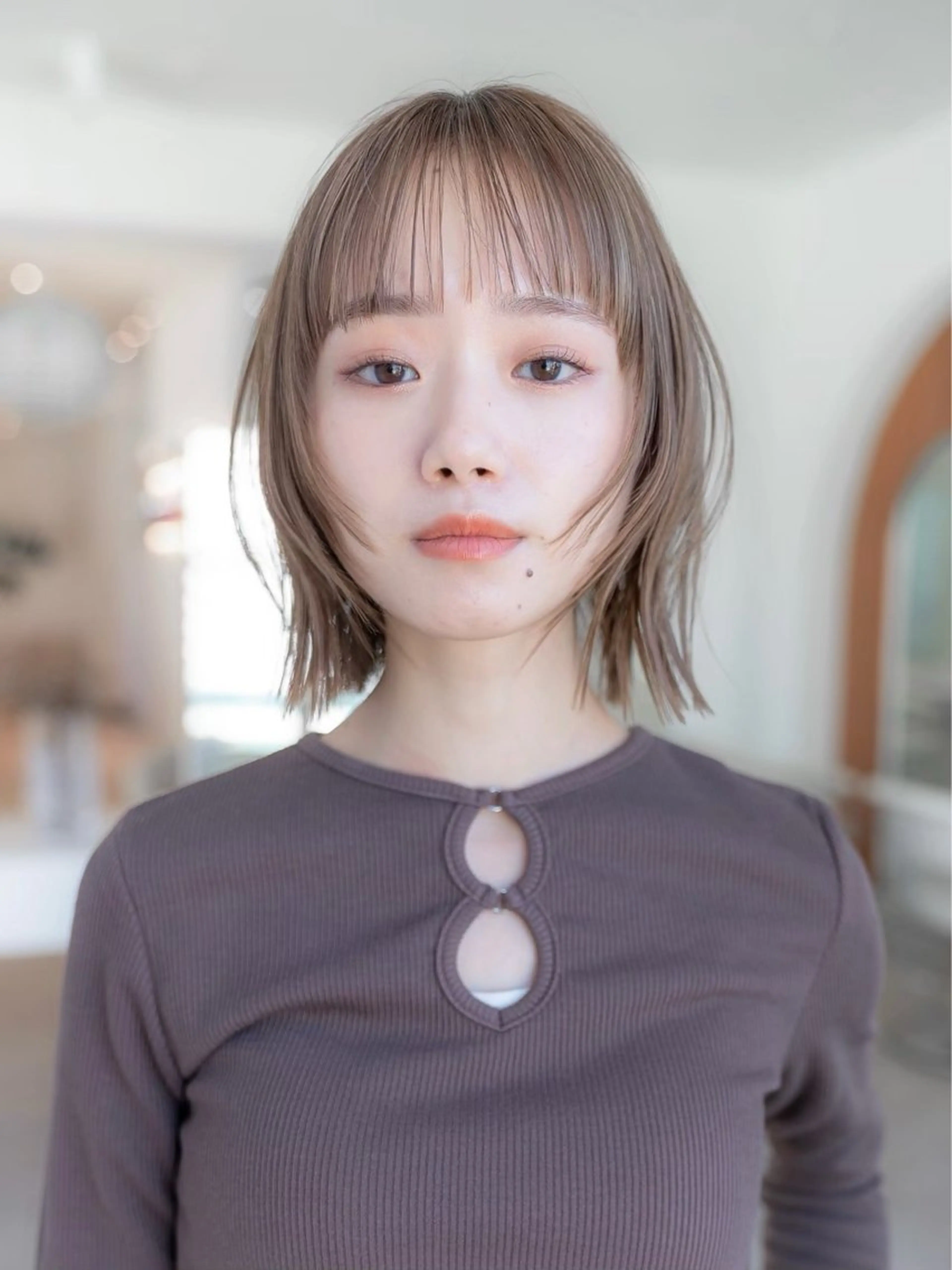 ミディアム 切りっぱなしボブ ボブレイヤー ボブ 顔周りカット レイヤーカット カット ヘアカラー トリートメント フルノコウキ/新宿/ レイヤーボブ/韓国風のヘアスタイル