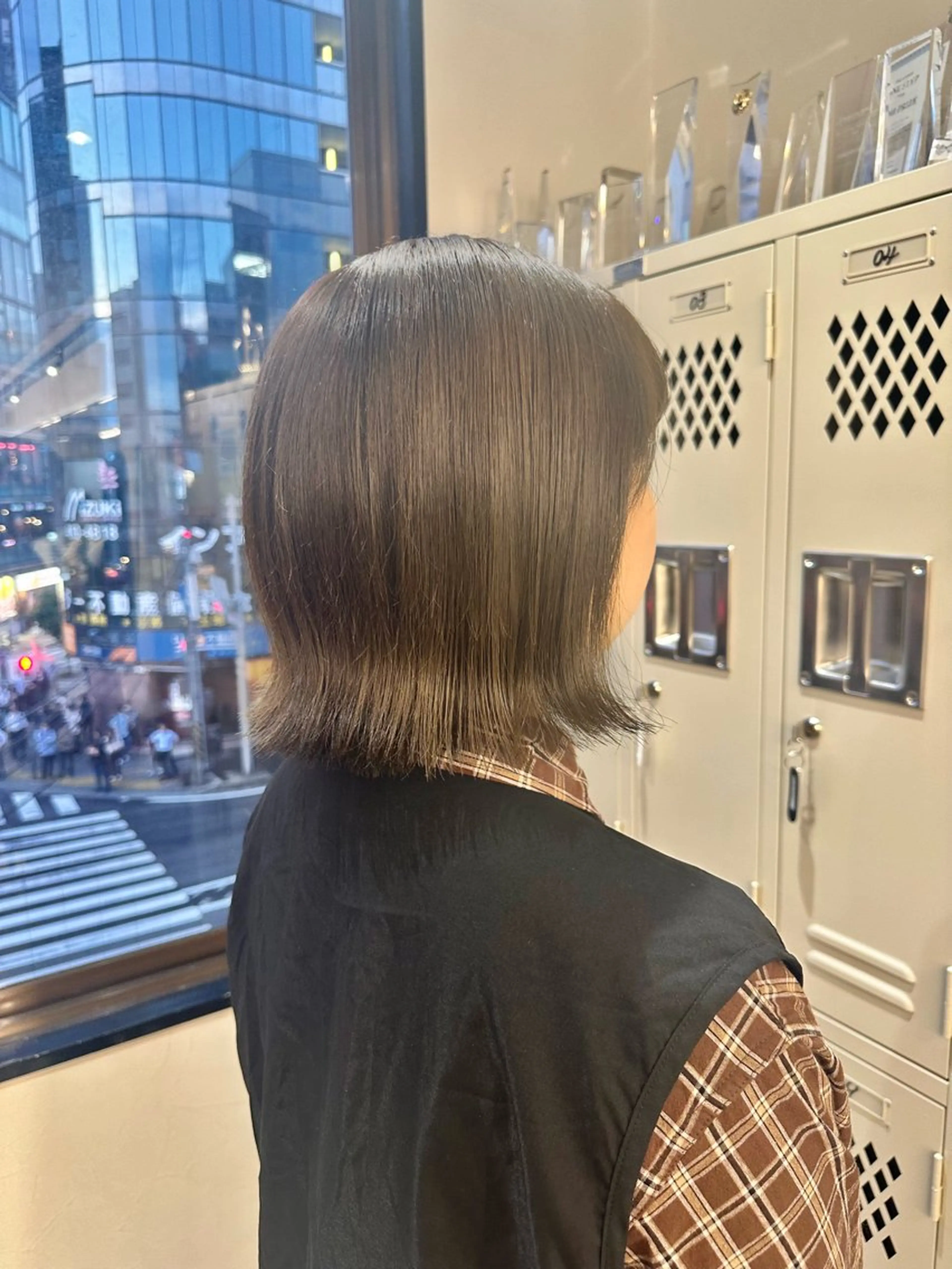 ミディアム カラー ミディアムパーマ ブリーチ ケアブリーチ 透明感カラー ダブルカラー カット ヘアカラー トリートメント 髪質改善/レイヤー/ 艶髪🎀ayaneのヘアスタイル