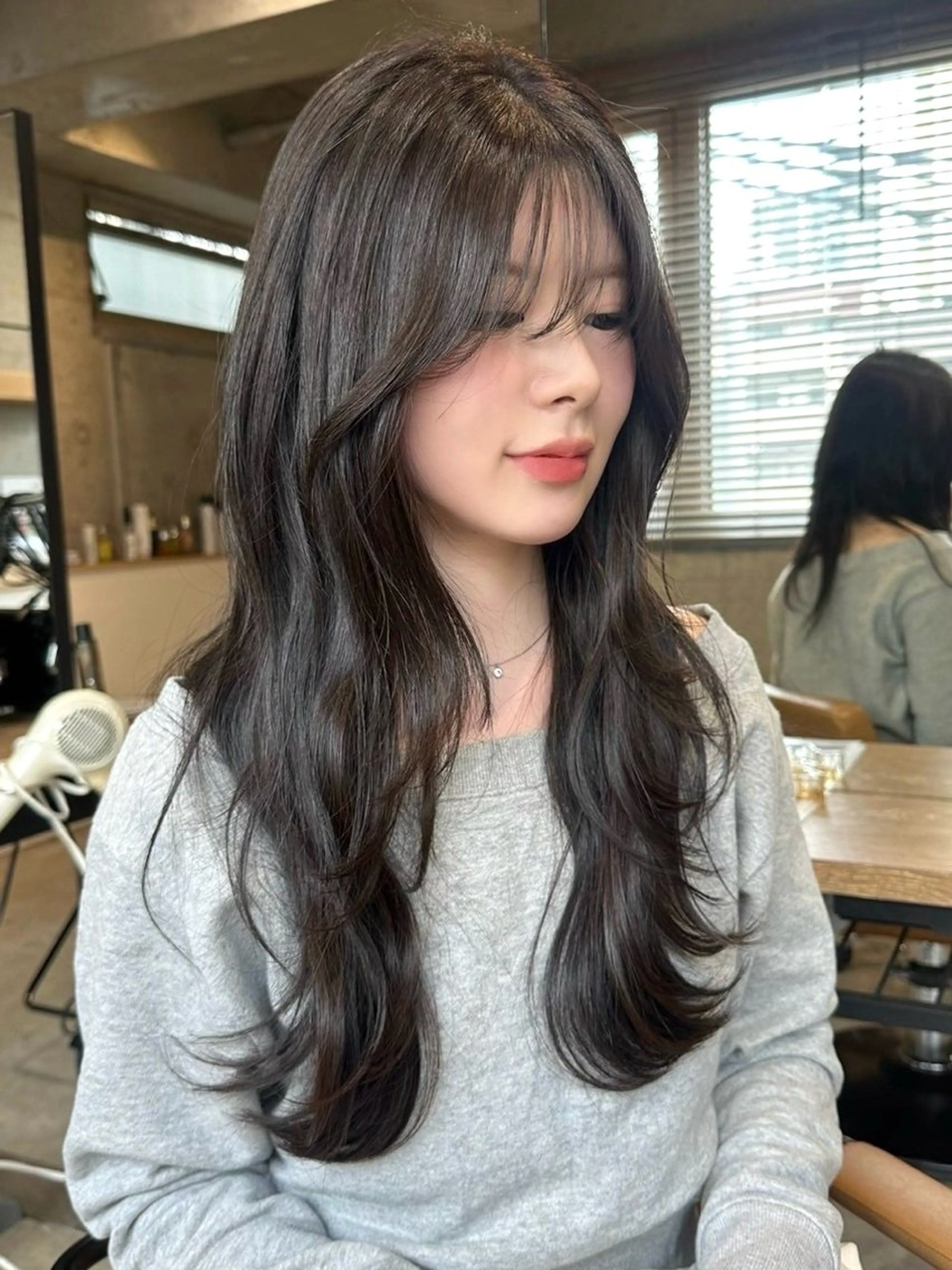 ロング カット ヘアカラー トリートメント ヘッドスパ 韓国レイヤー・ボブ/ ⭐️優香⭐️のヘアスタイル