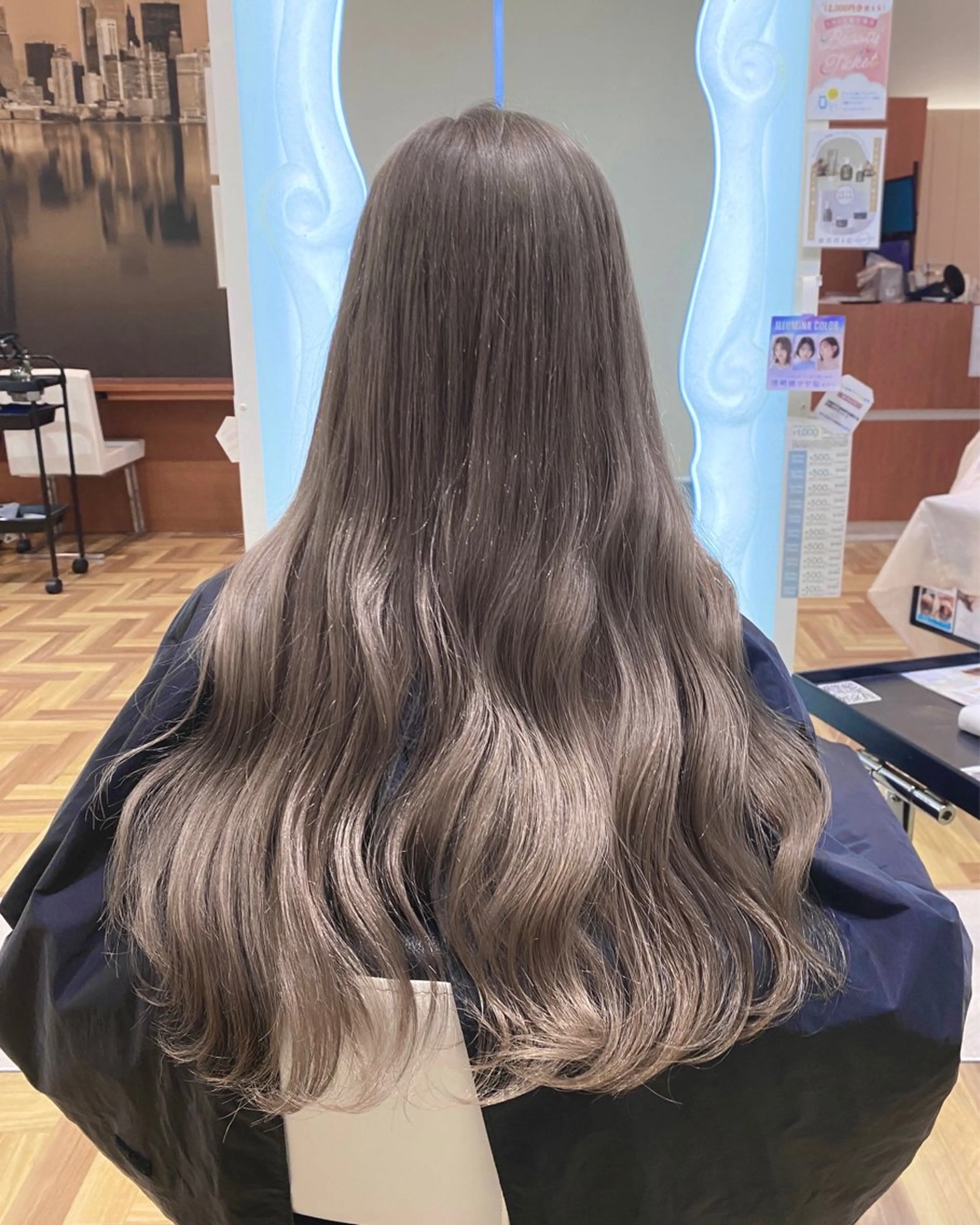 ロング _WHITE難波店[アンダーバーホワイト]所属・難波/艶カラー/ 韓国風/中村嘉秀のヘアスタイル