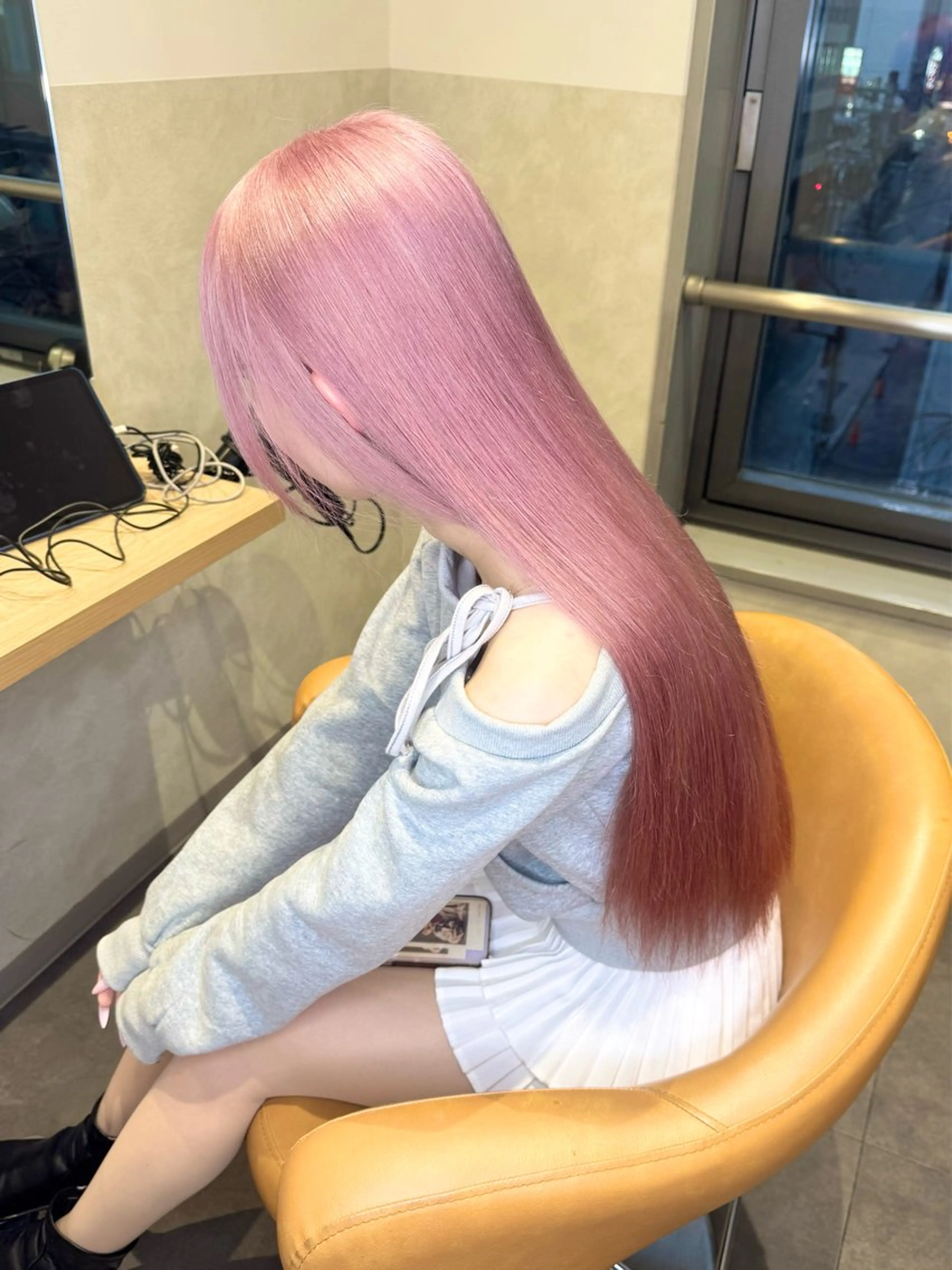 ロング カラー ヘアカラー トリートメント SALOWIN札幌大通り所属・札幌ブリーチカラー/ ダブルカラー/ドイのヘアスタイル