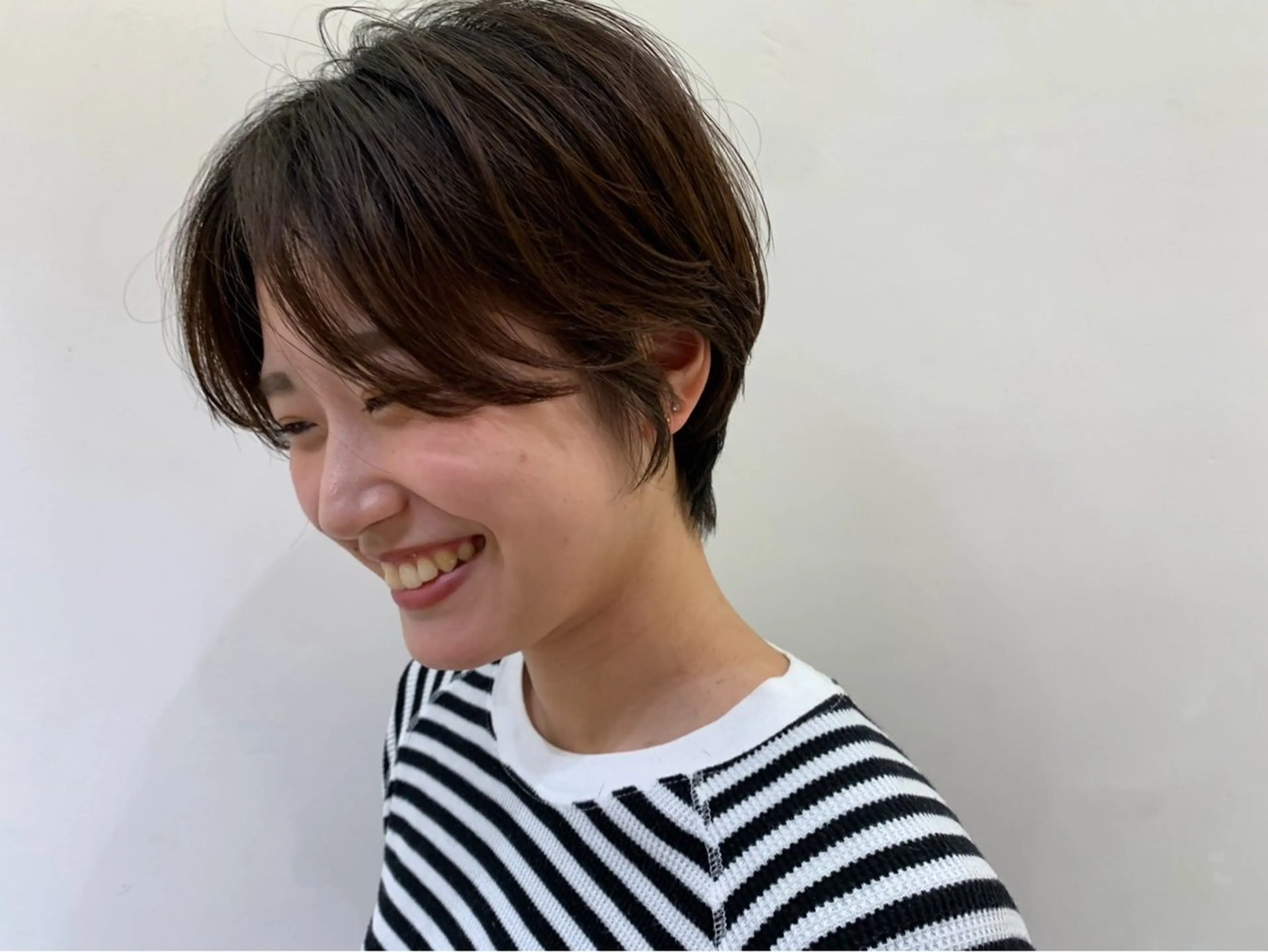 ショート 🌻おおとみはな/ ショート/レイヤ🌻のヘアスタイル