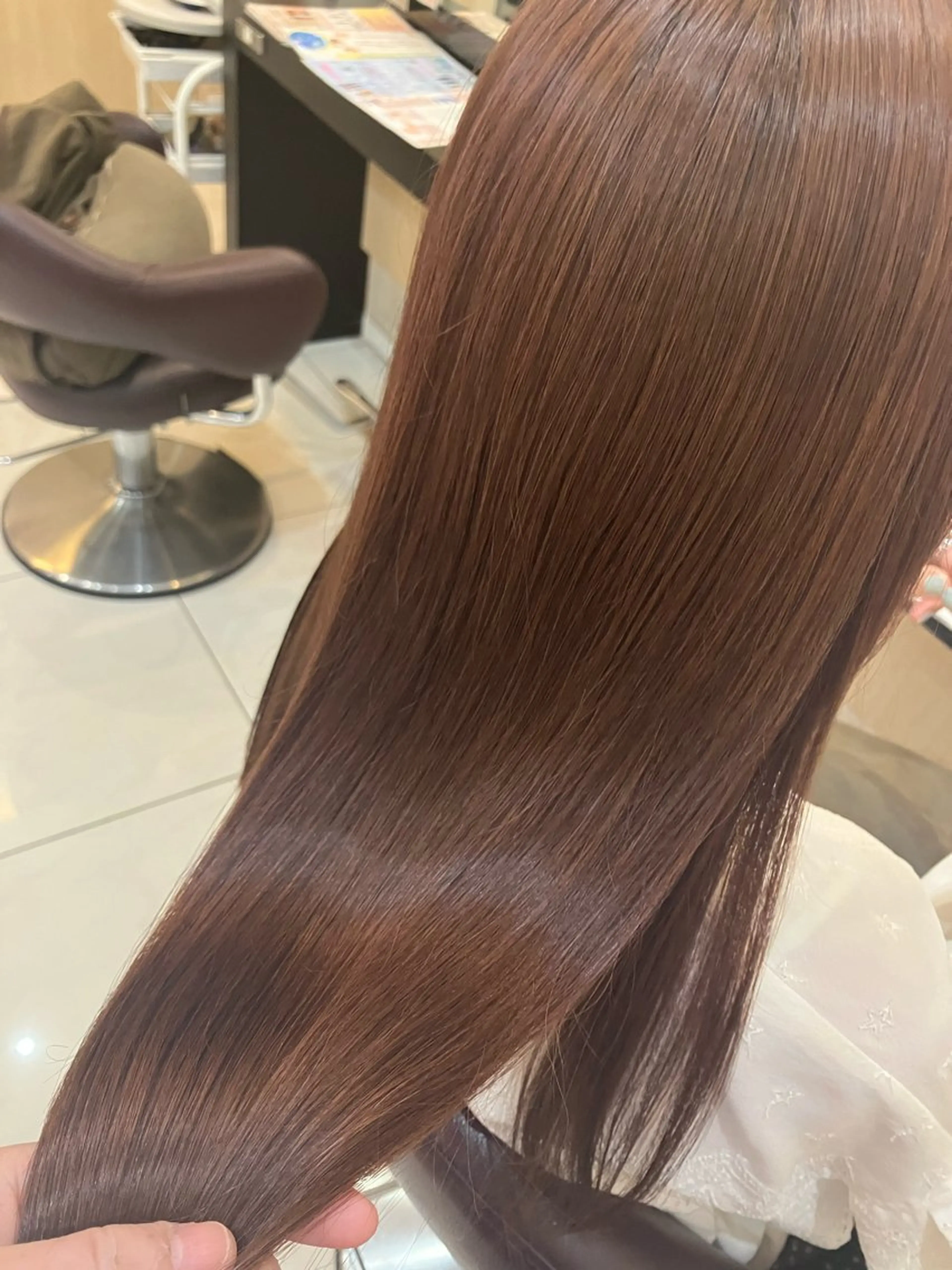 ミディアム カット ヘアカラー yukari 艶髪ヘアのヘアスタイル