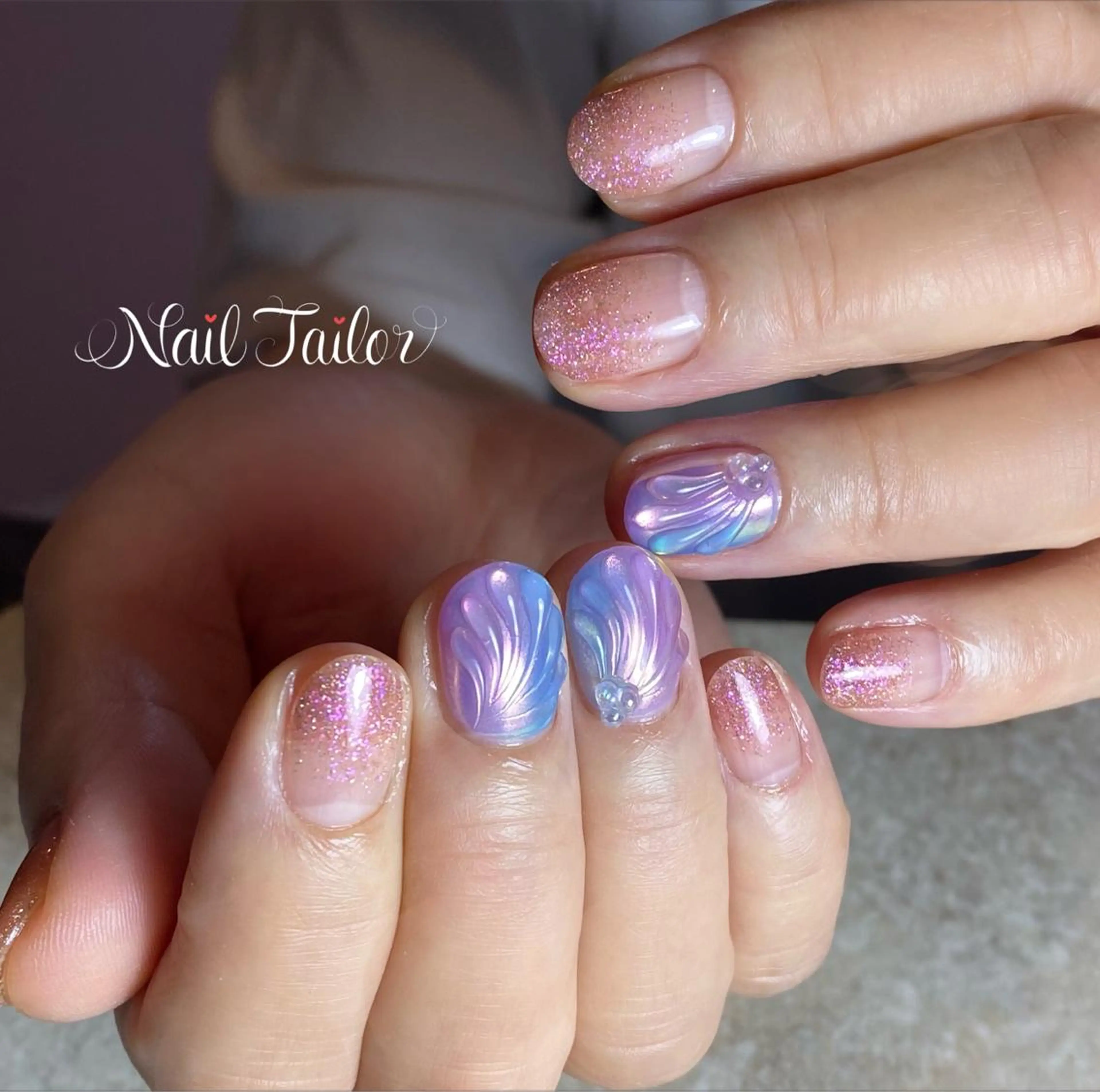 ネイル 長さ出し フラッシュネイル ジェルネイル グラデーション キラキラネイル ハンドネイル 〜Nail Tailor〜　ネイルテイラー所属・NailTailor ネイルテイラーのネイルデザイン