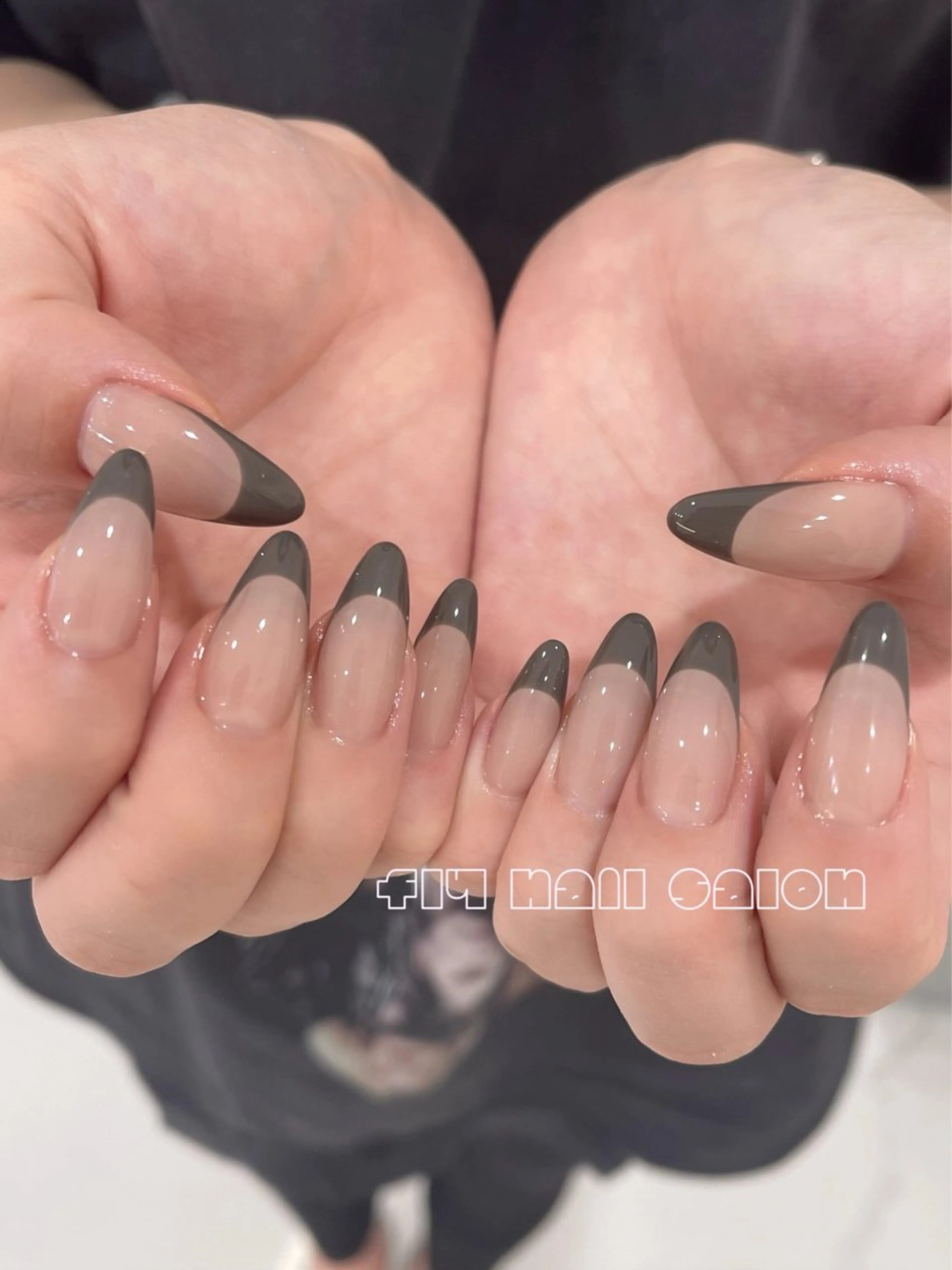 ネイル ハンドネイル FLY Nail Salonのネイルデザイン