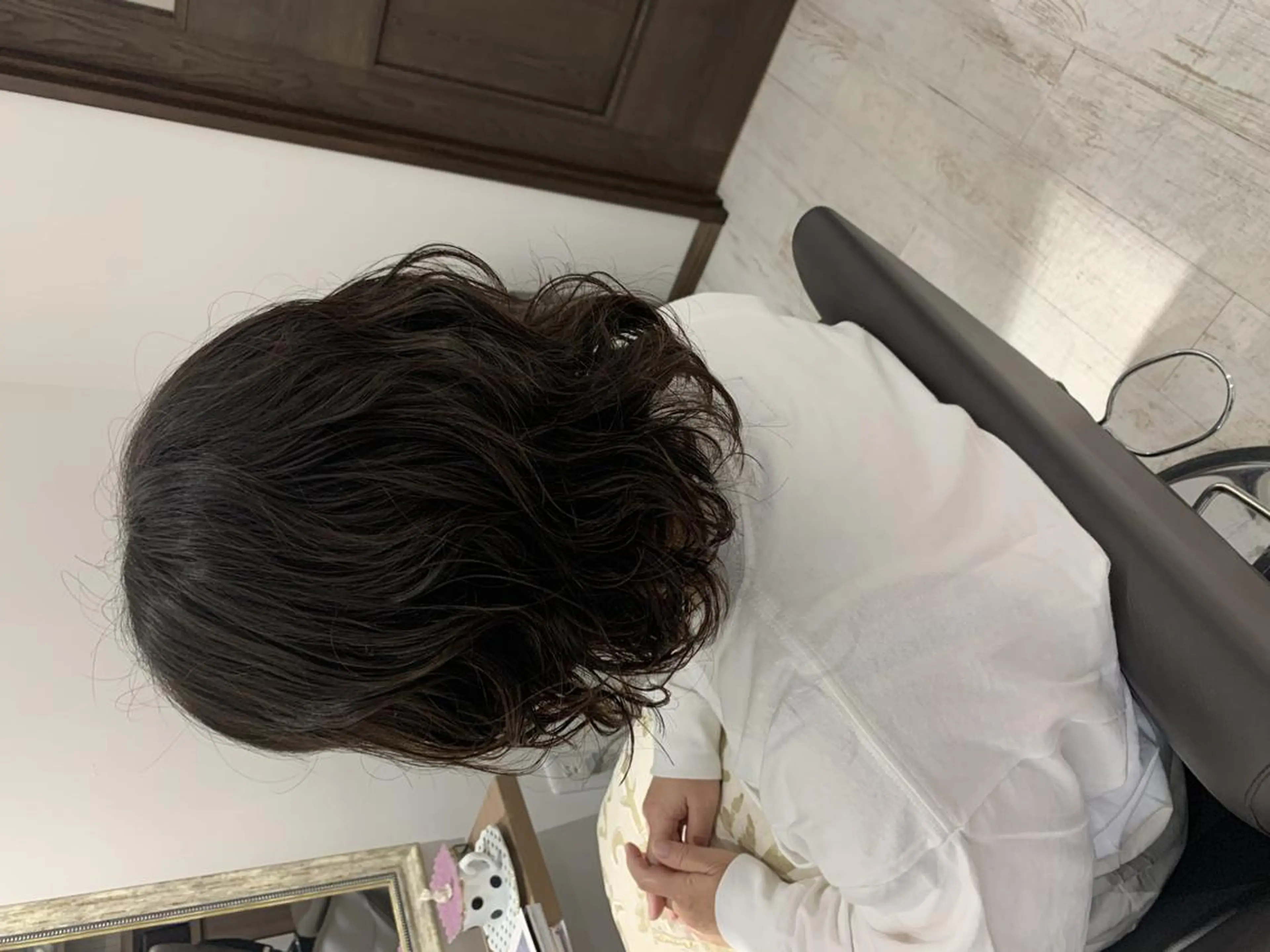 ミディアム パーマ 瀬尾 由希菜のヘアスタイル