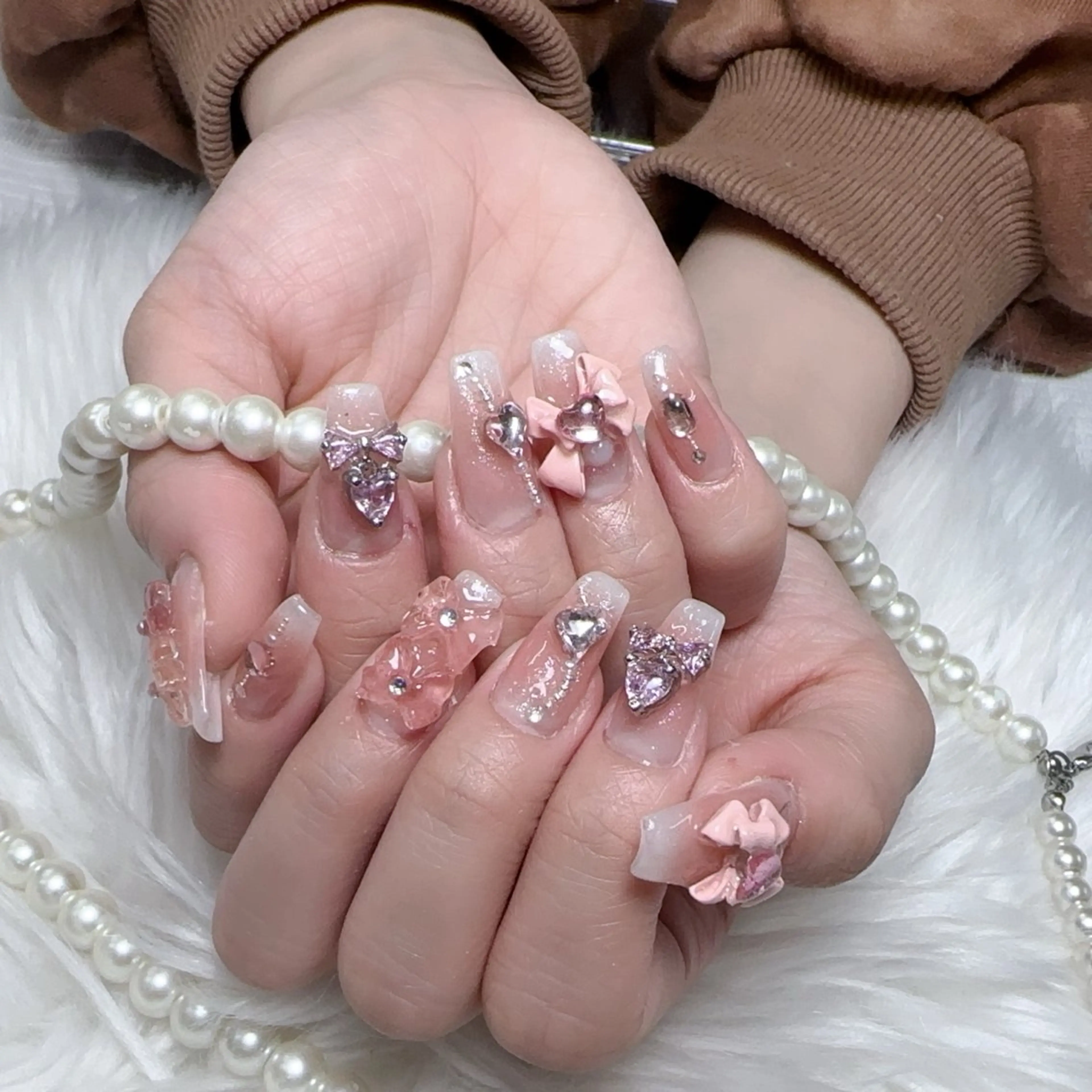 ネイル 長さ出し フレンチネイル ジェルネイル ガラスフレンチ 韓国ネイル ハンドネイル ハンドケア For U nail スカルプ専門店のネイルデザイン