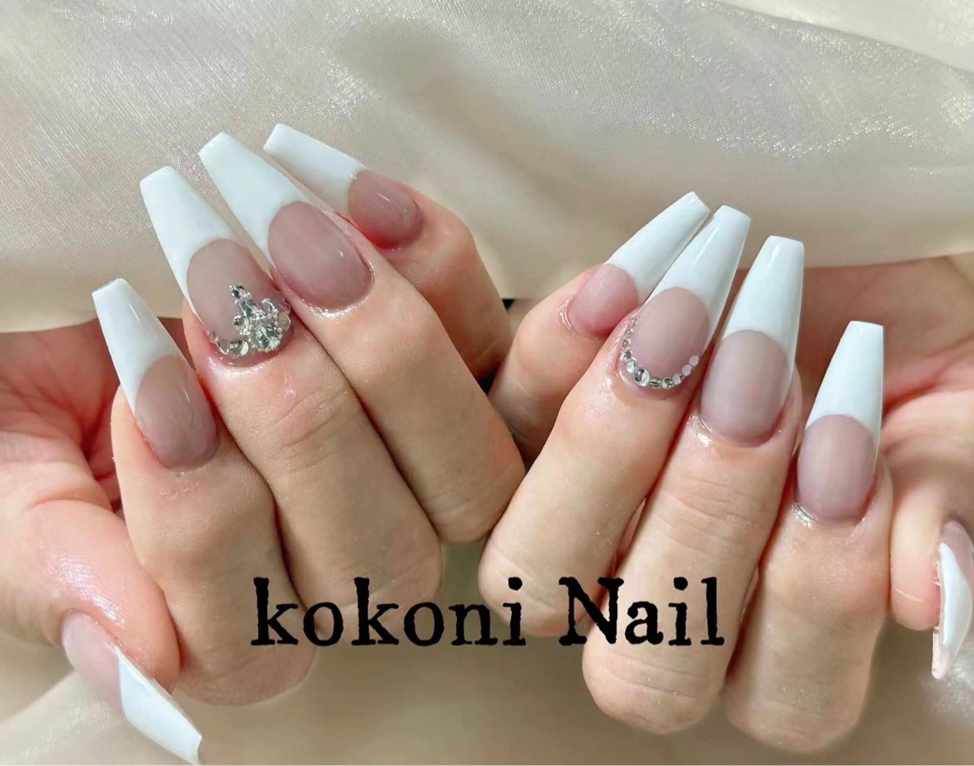 ネイル ハンドネイル 小 雨のネイルデザイン