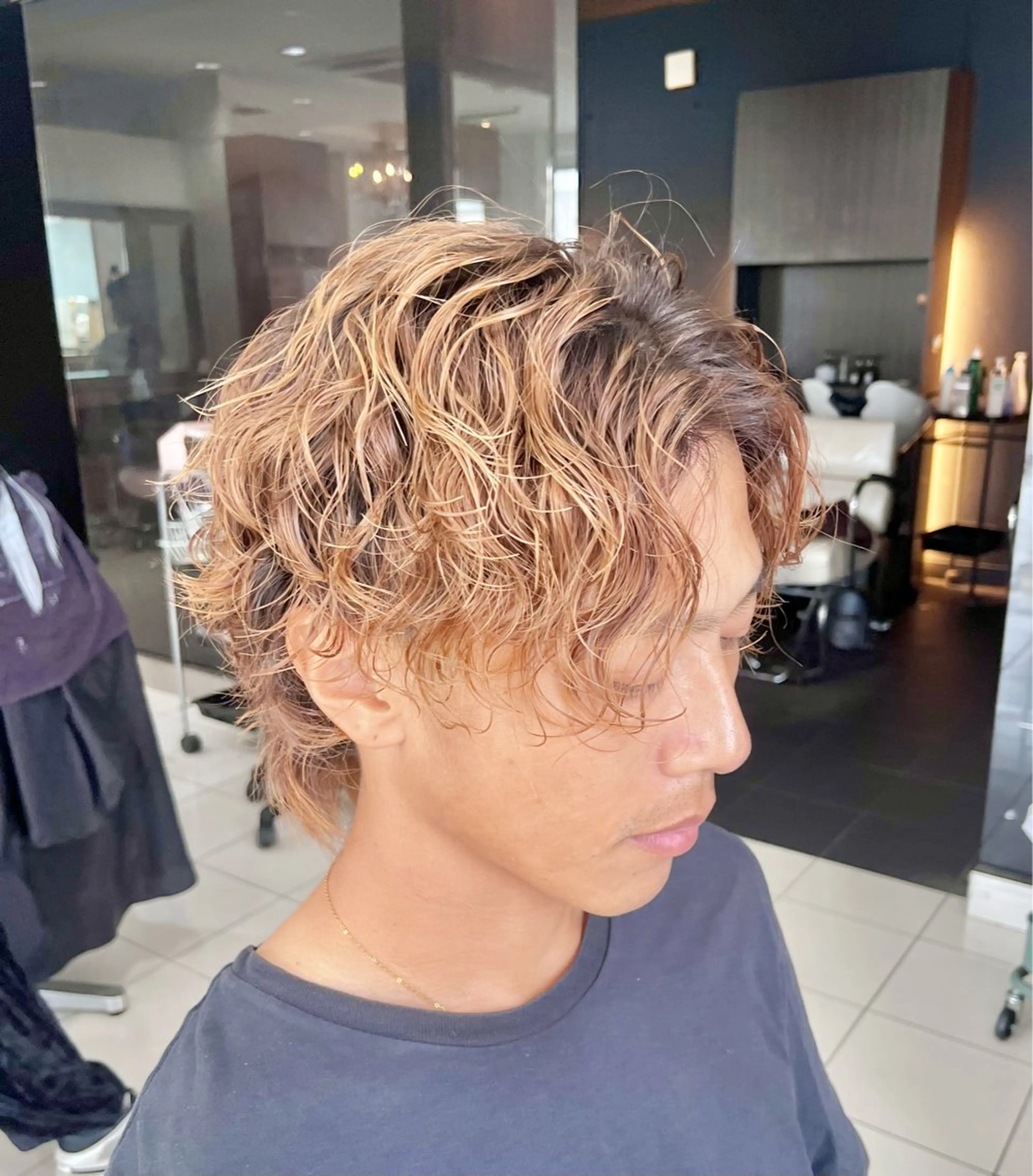 セミロング カラー パーマ メンズ カット パーマ パーマ特化美容師 🔥Yoshiyaのヘアスタイル