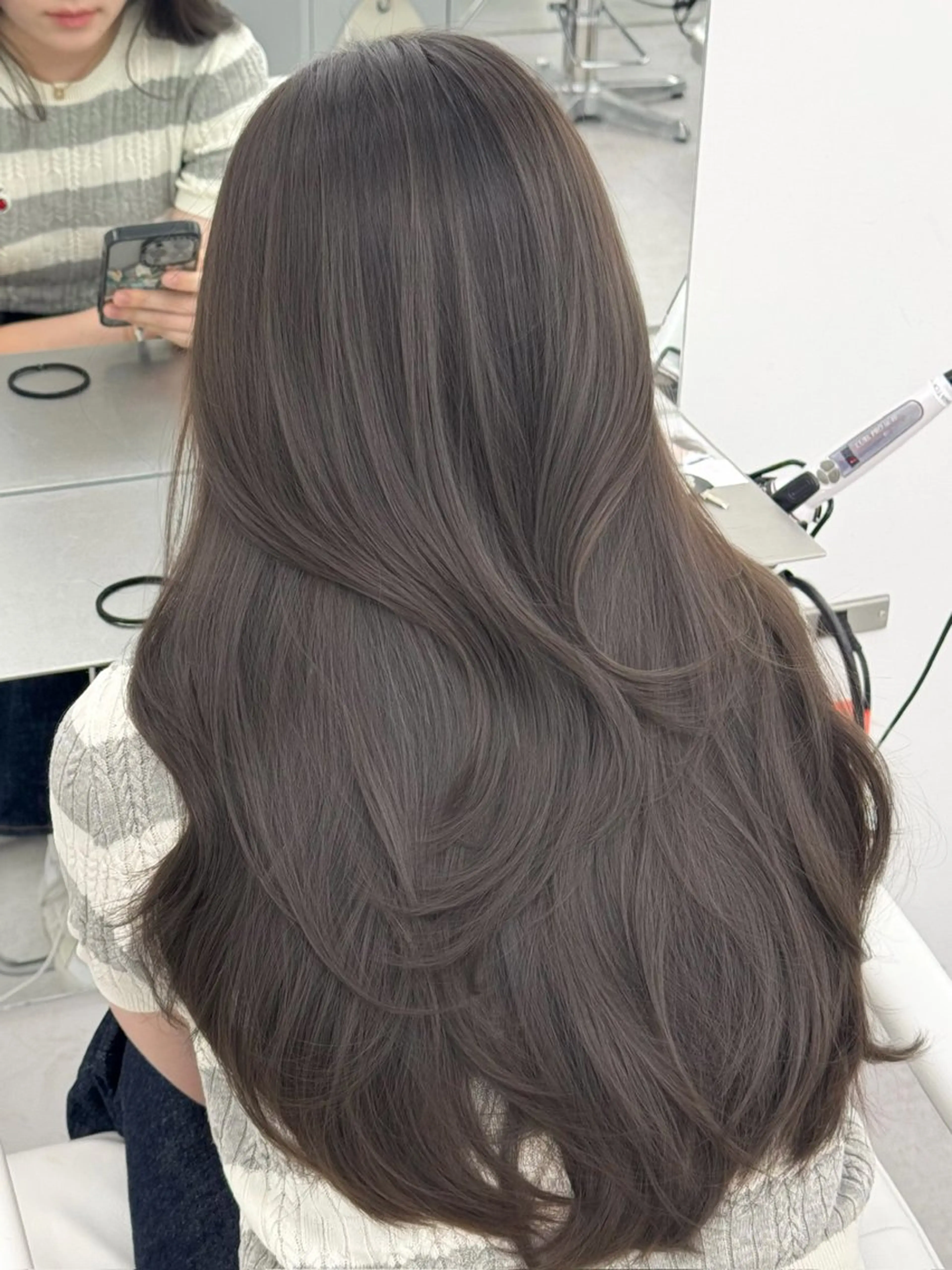 ロング カラー カット ヘアカラー トリートメント 韓国ヘア　紗希 🦋のヘアスタイル