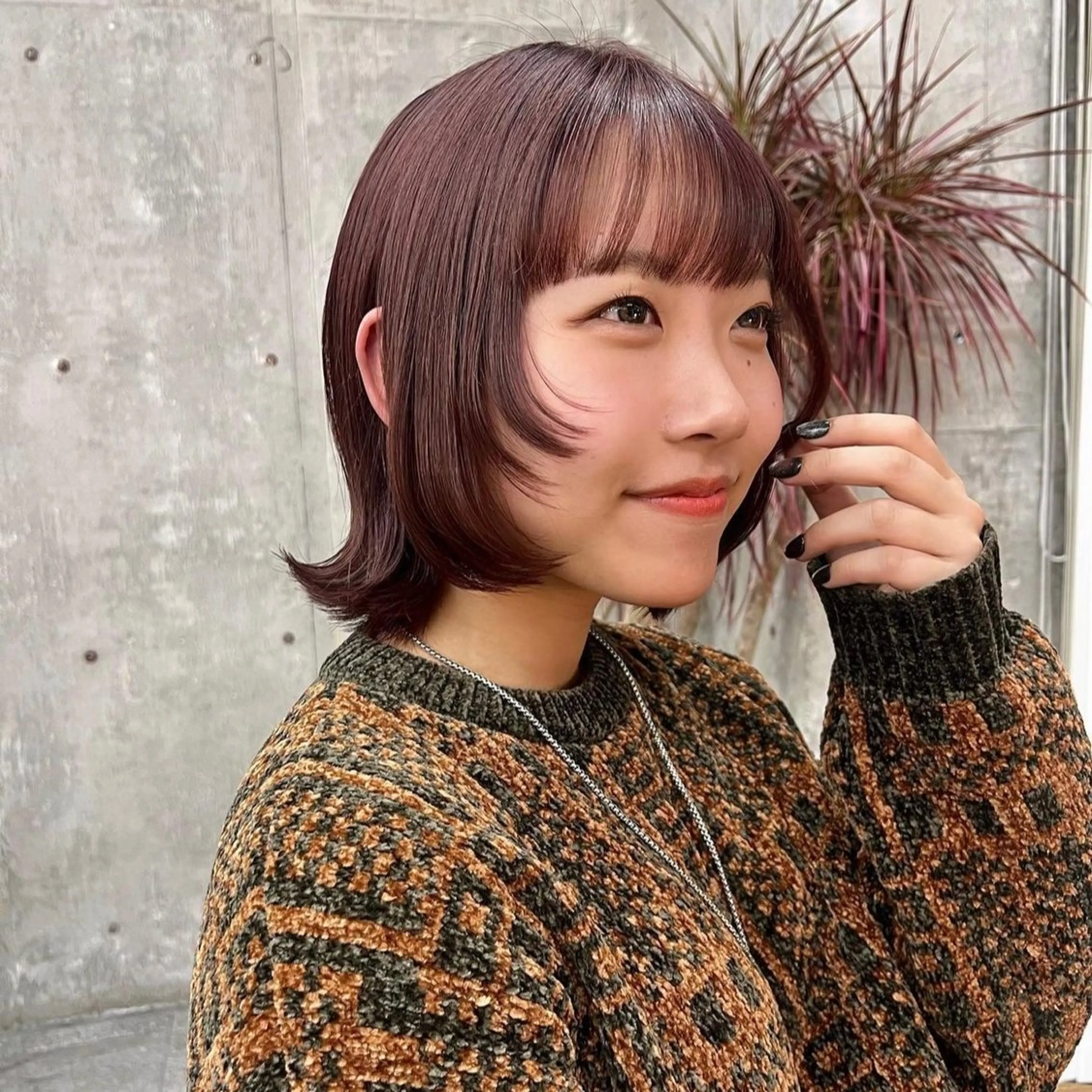 ミディアム レッドブラウン カット ヘアカラー トリートメント 韓国 /男女🆗 細江　美紅のヘアスタイル