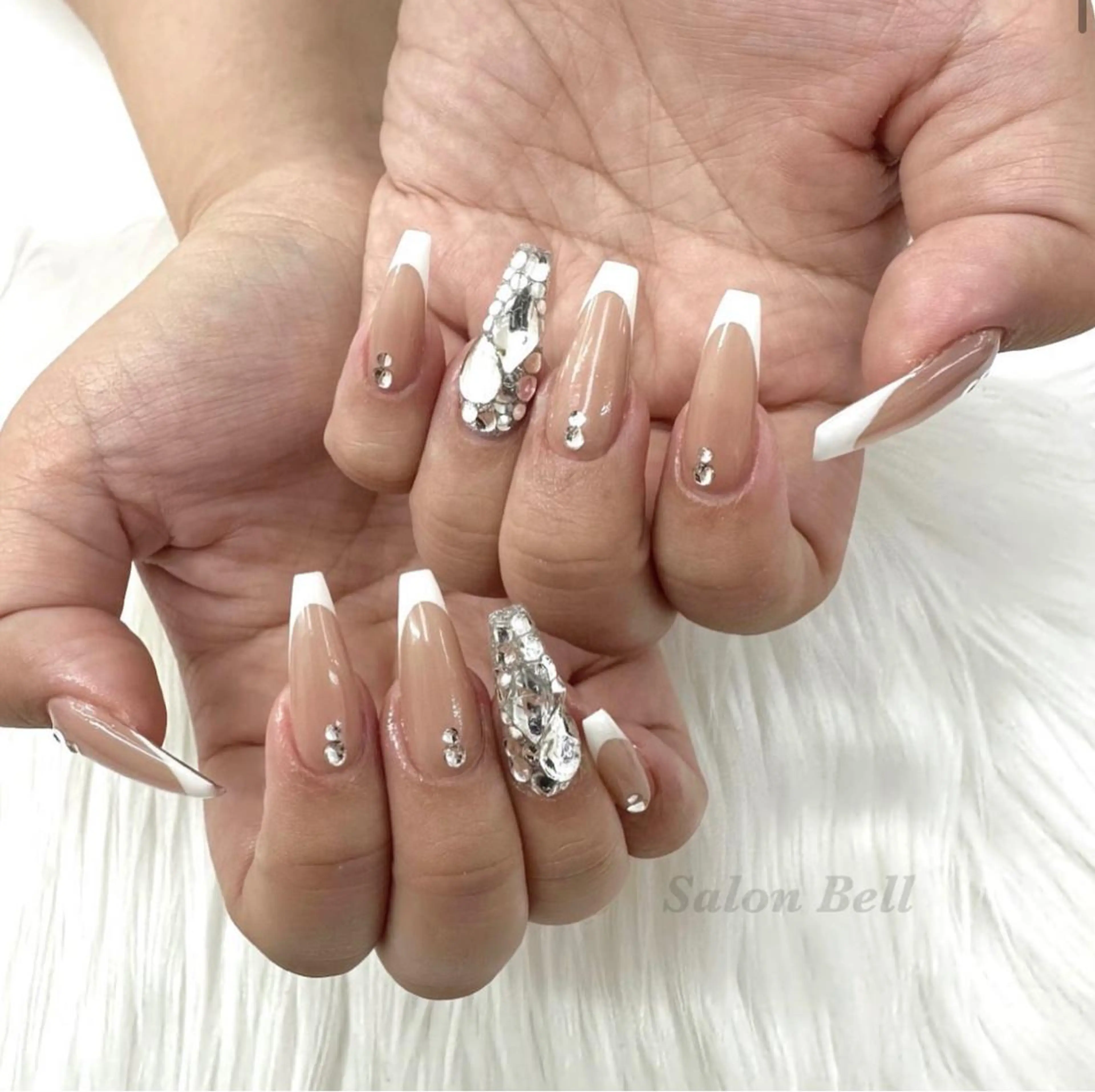 ネイル Bell 富田林店 SAYAKAのネイルデザイン