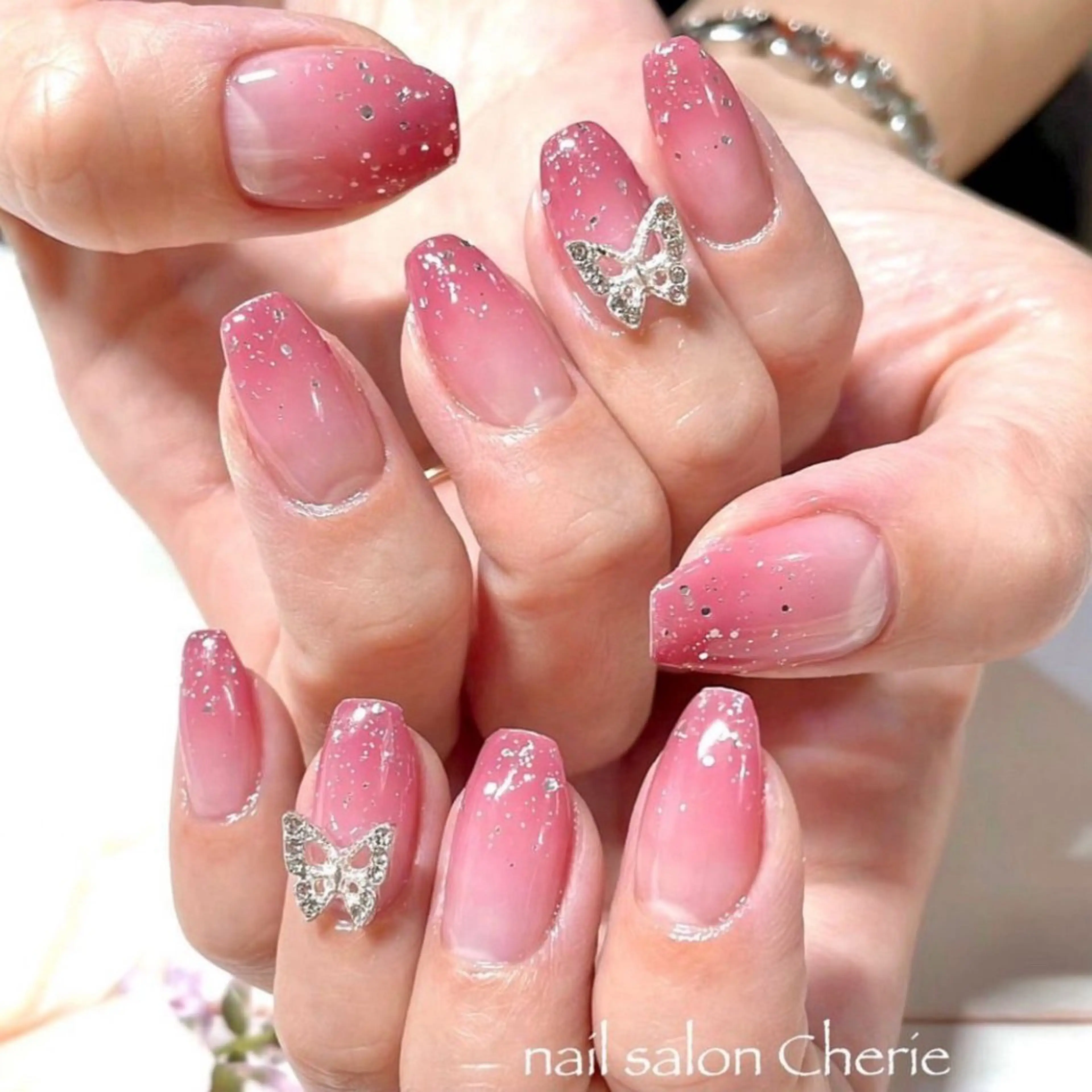 ネイル ハンドネイル nail salon Cherie ネイルサロン シェリー所属・nail salon Cherieのネイルデザイン