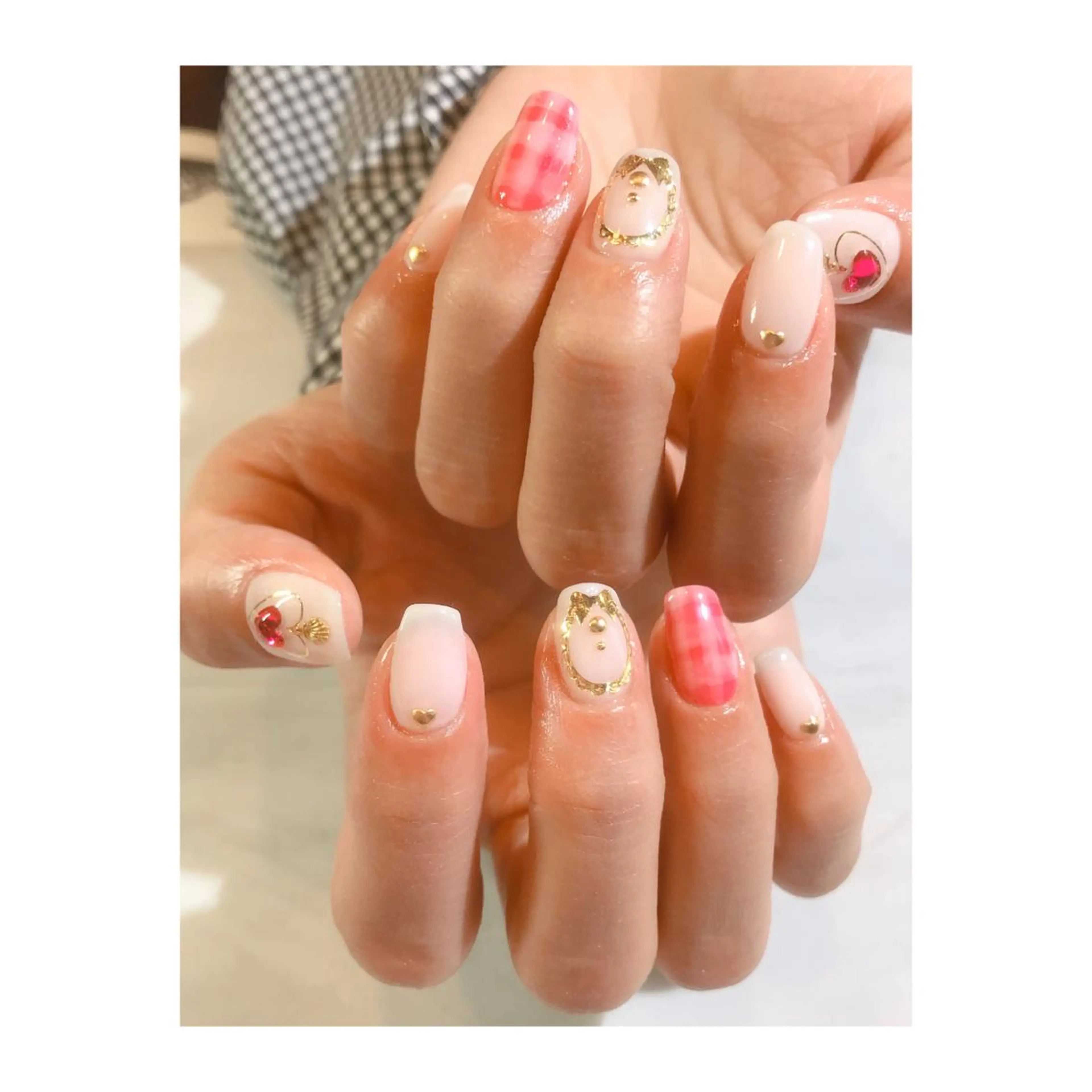 カラー ネイル 関根 未来のネイルデザイン