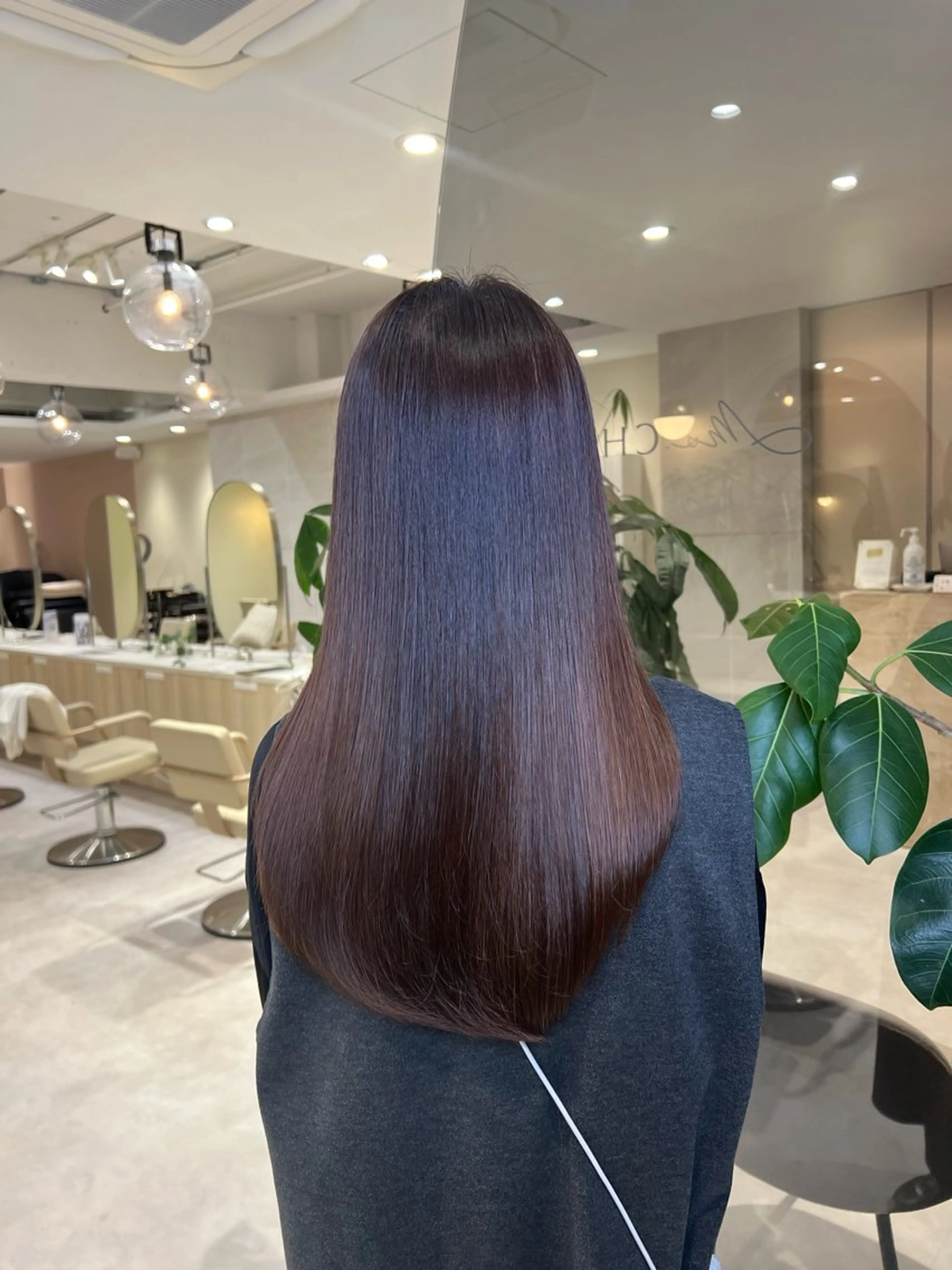 ロング パーマ 縮毛矯正 ストレートパーマ カット無料｜レイヤー カット｜韓国モテへアのヘアスタイル