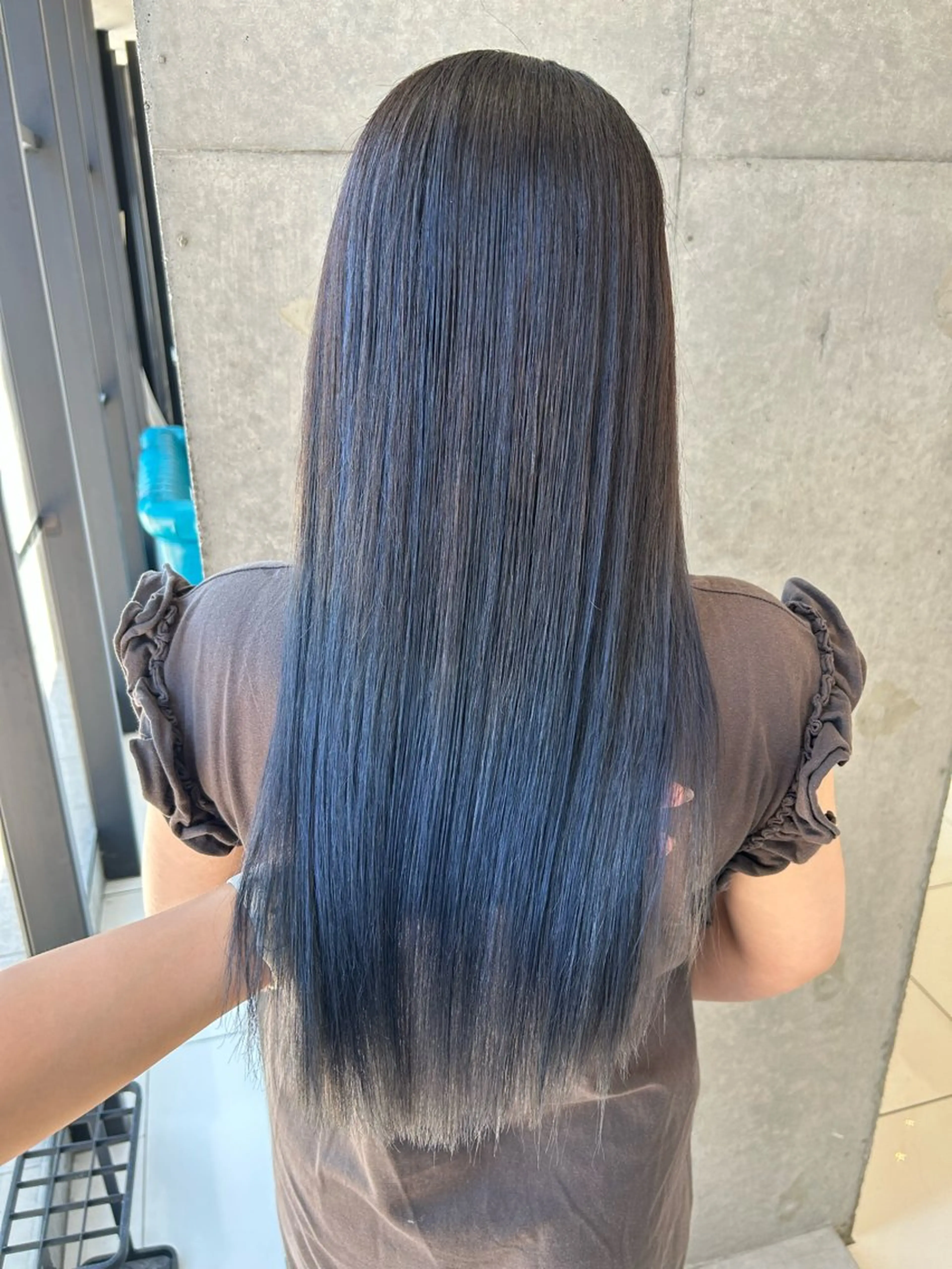 ロング カラー ブルーカラー カット ヘアカラー トリートメント soul eater MONAのヘアスタイル