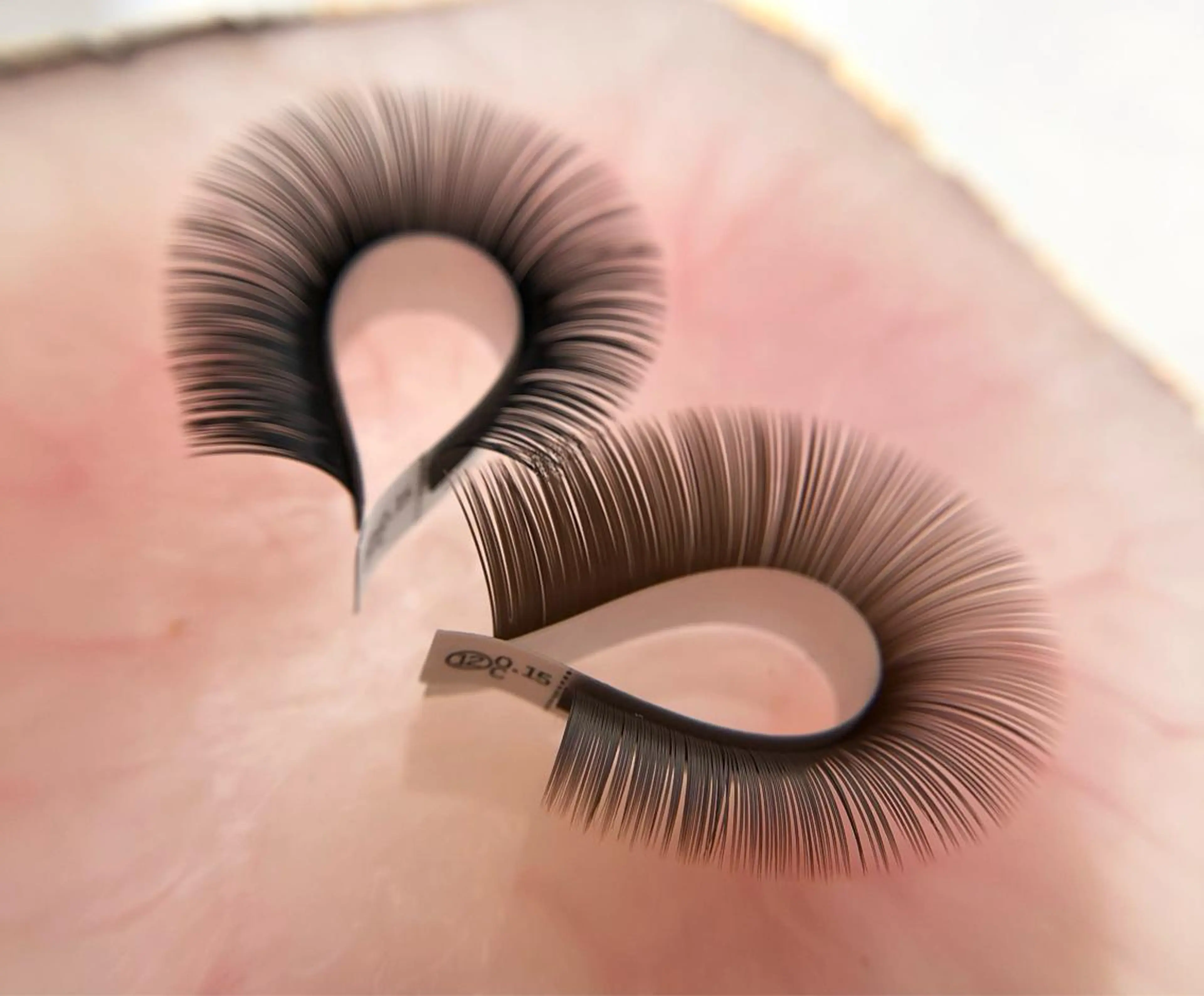 マツエク・マツパ フラットラッシュ eyelist kのマツエク・マツパデザイン