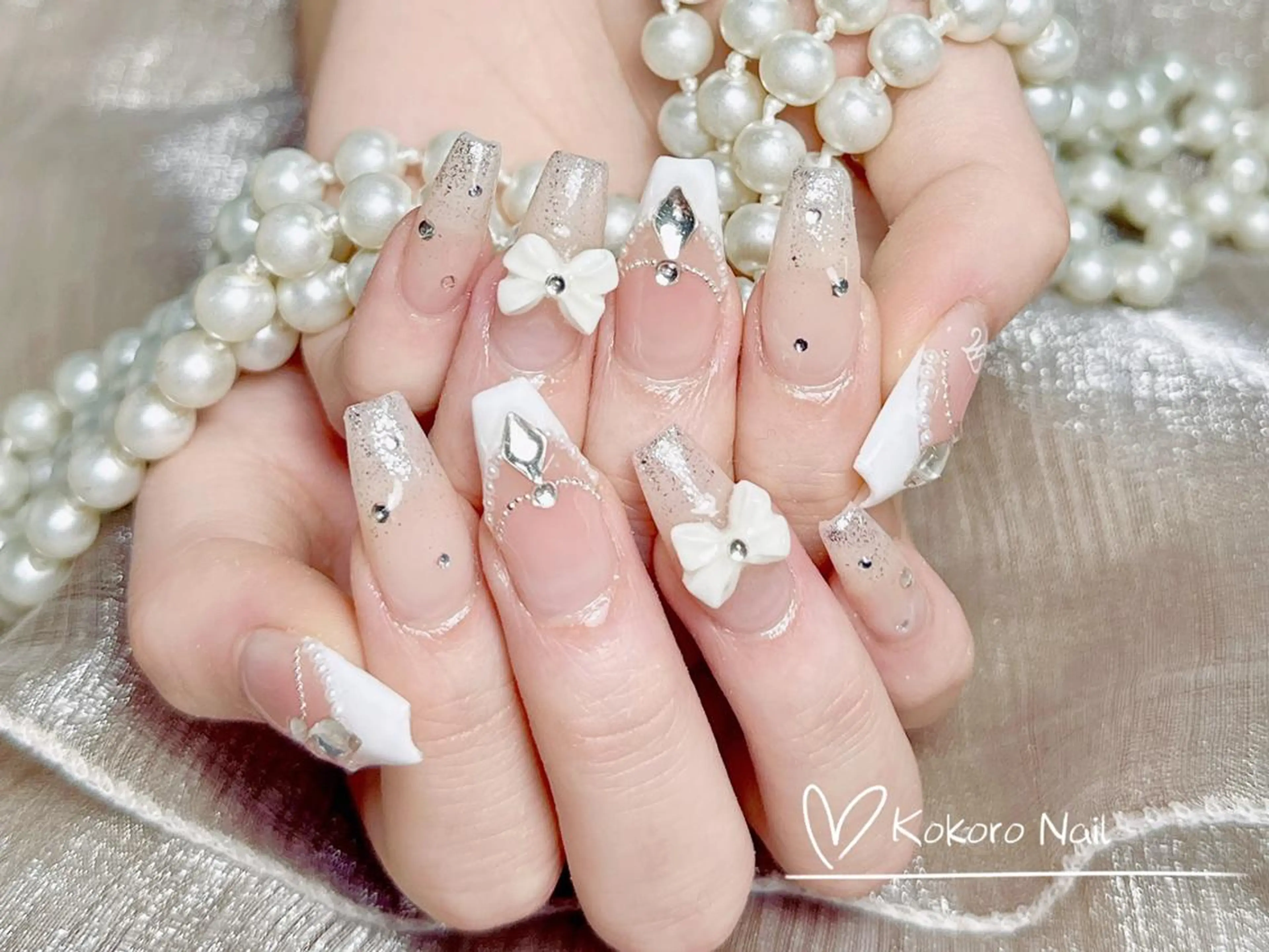 ネイル ハンドネイル ハンドケア 🎀ナナ 🎀のネイルデザイン
