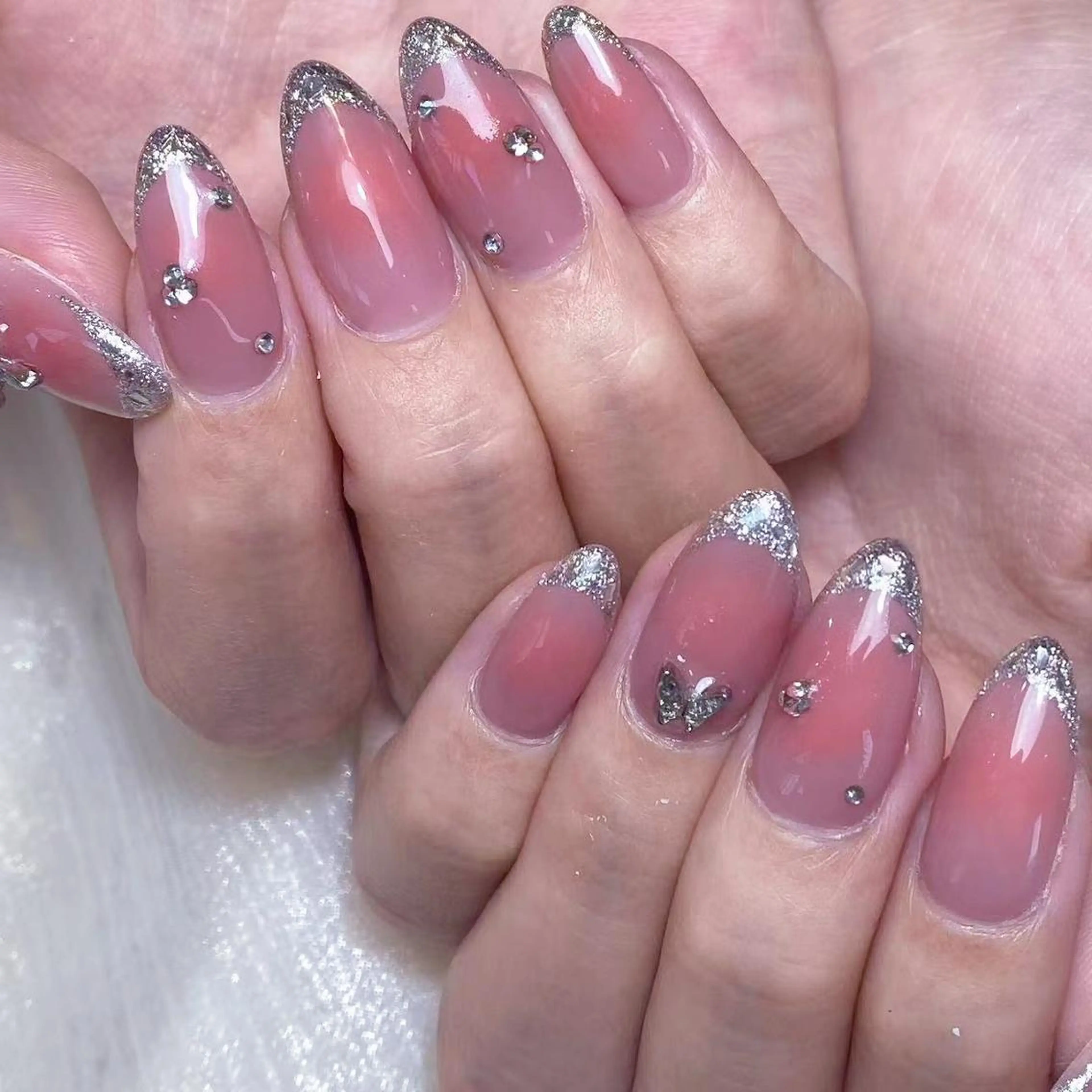 ネイル アートネイル オーロラネイル フラッシュネイル ガーリー キラキラネイル DIAMOND NailStudioのネイルデザイン
