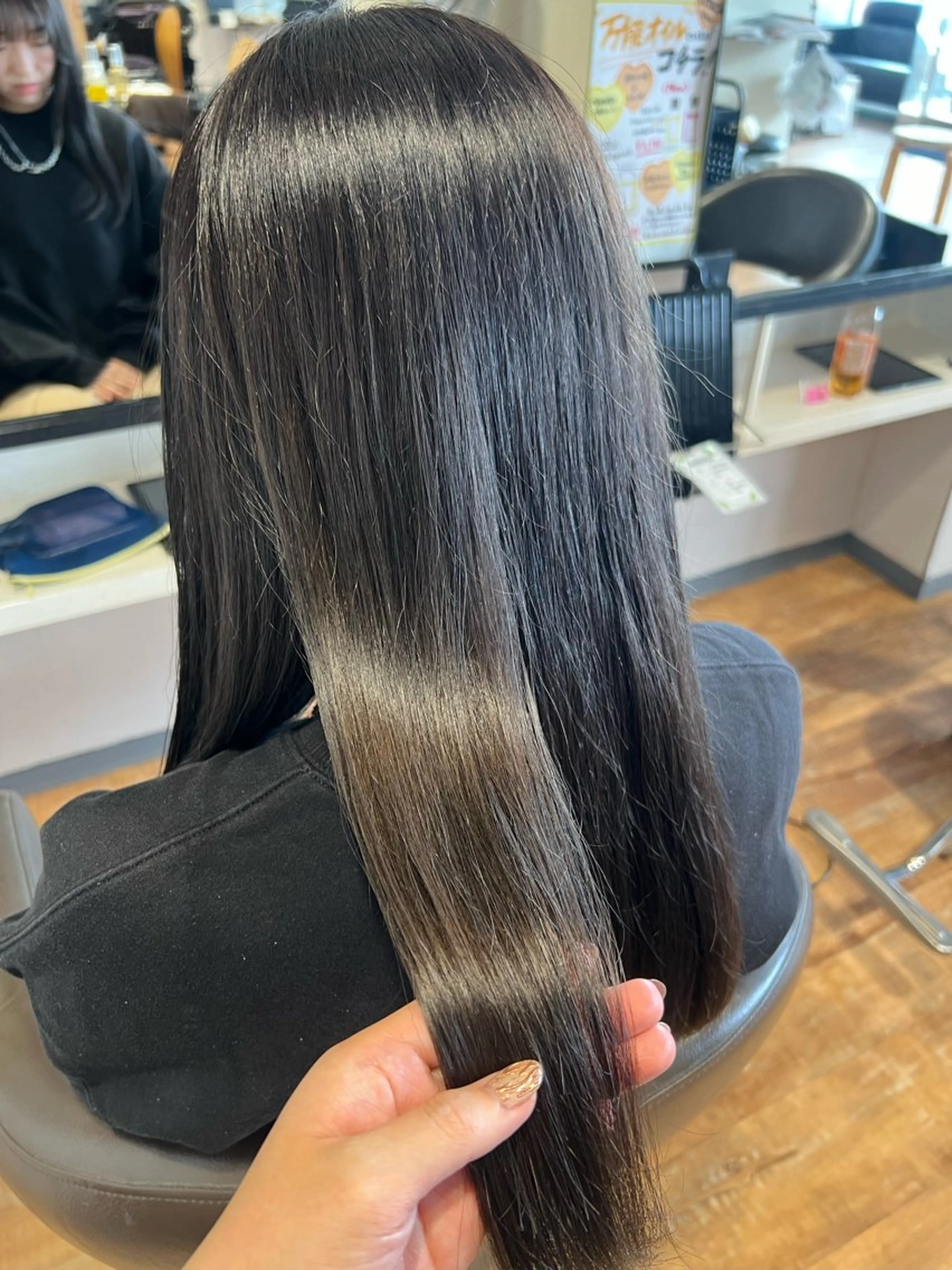 カラー グレージュ ヘアカラー インナーカラー♡ Nanakoのヘアスタイル