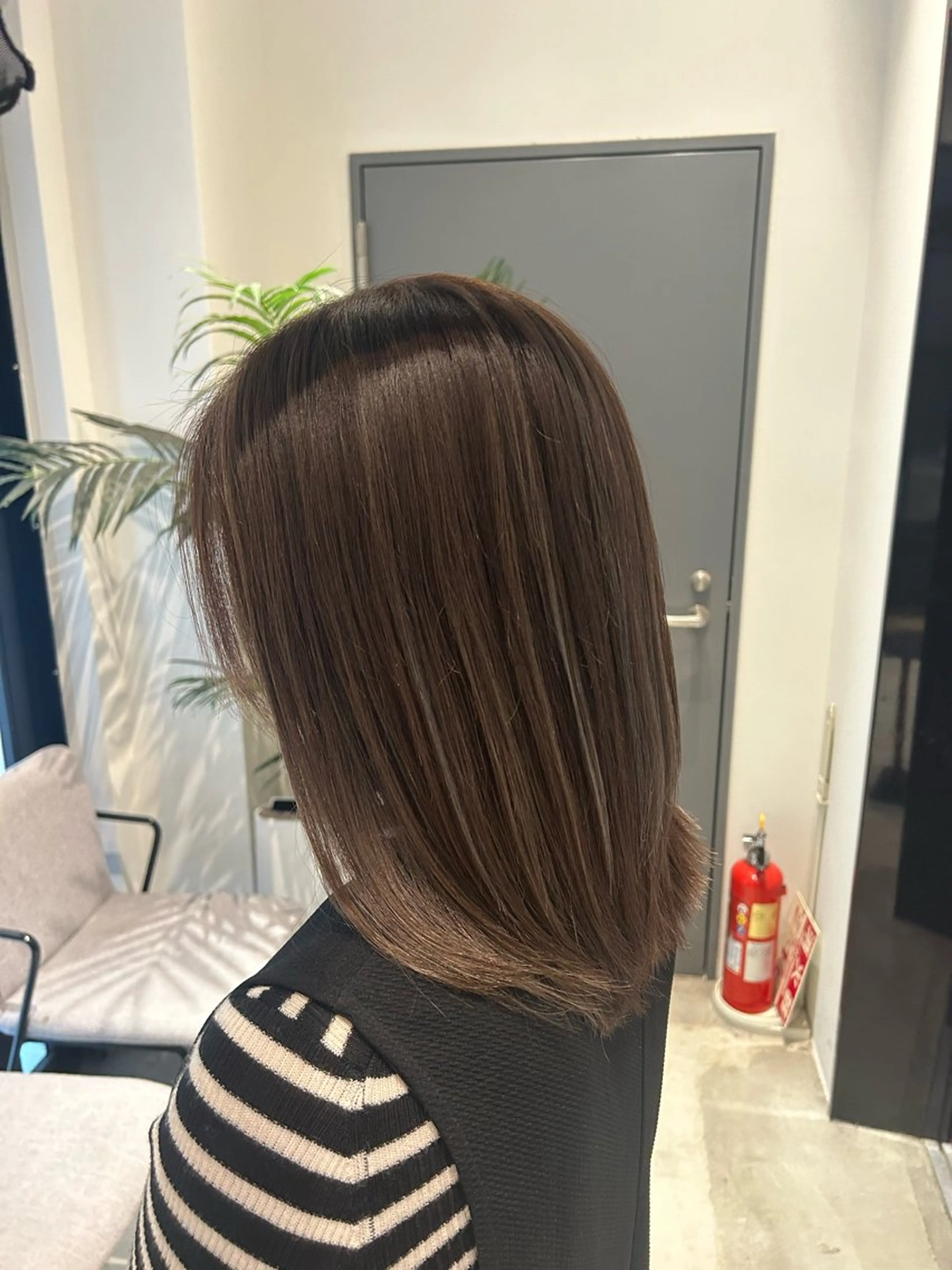 ミディアム カラー ハイライトカラー ハイライト MOMO 🎀のヘアスタイル
