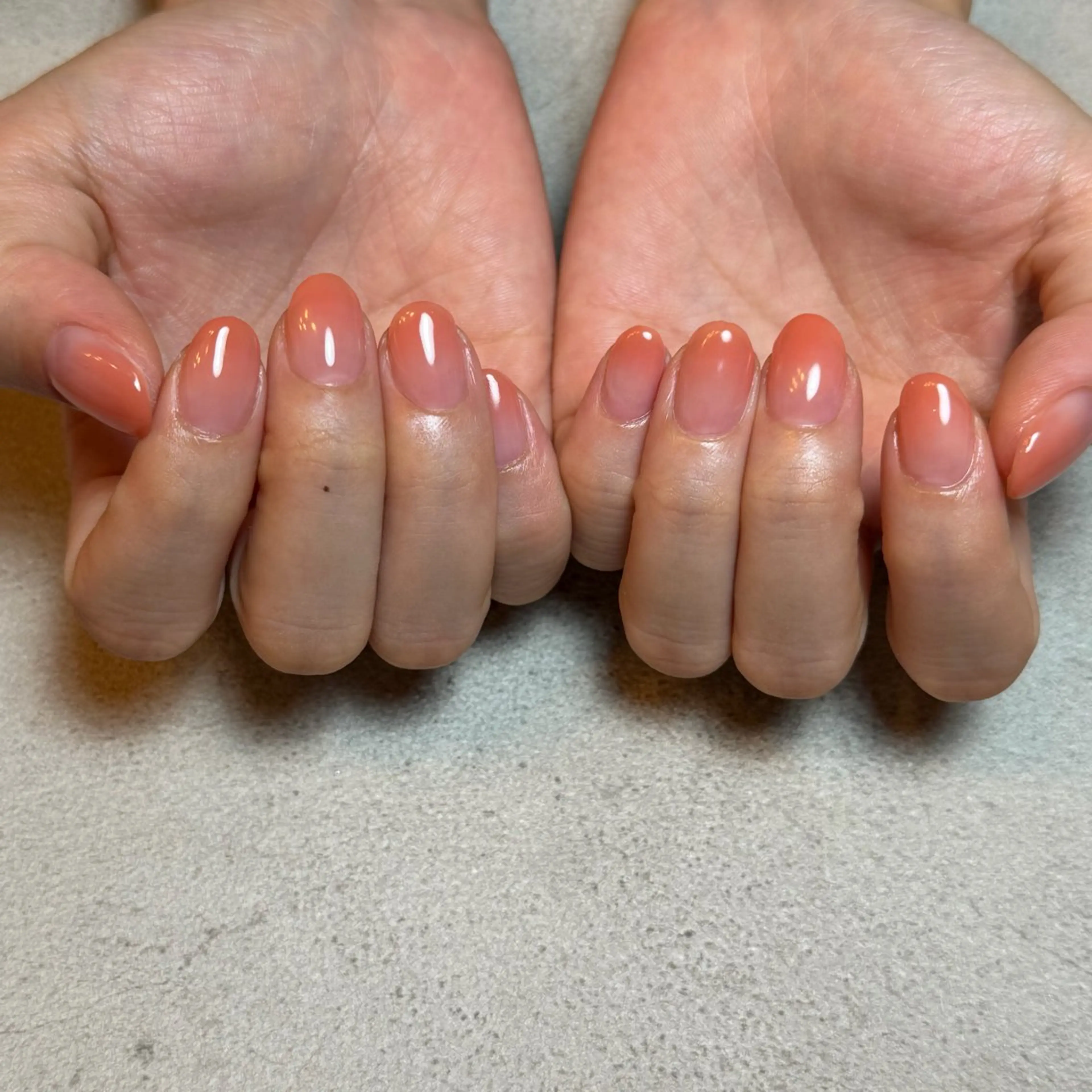 グラデーションネイル🩷（オフなし）🖐️の写真