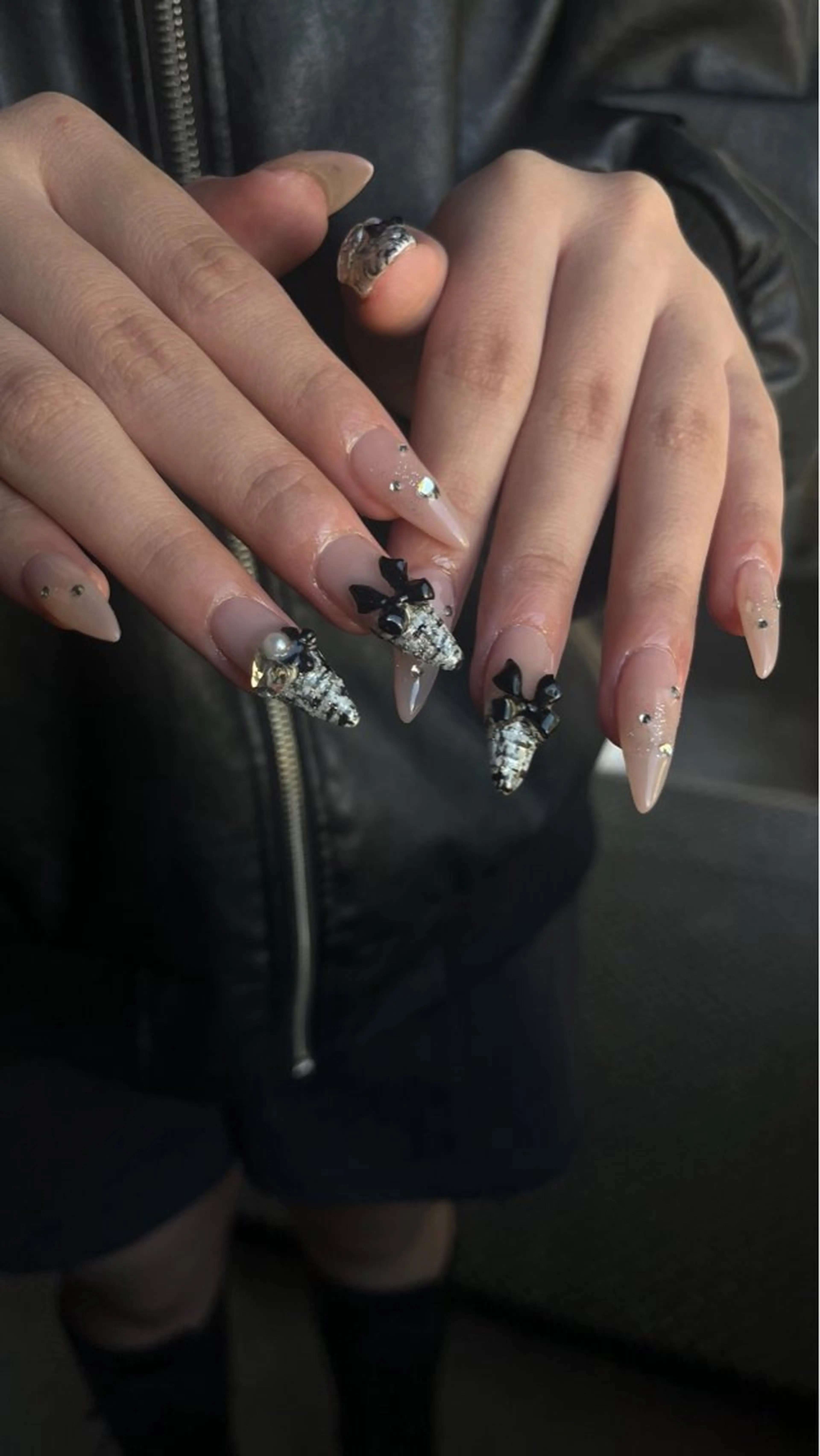 ネイル ハンドネイル Neo | BINELのネイルデザイン