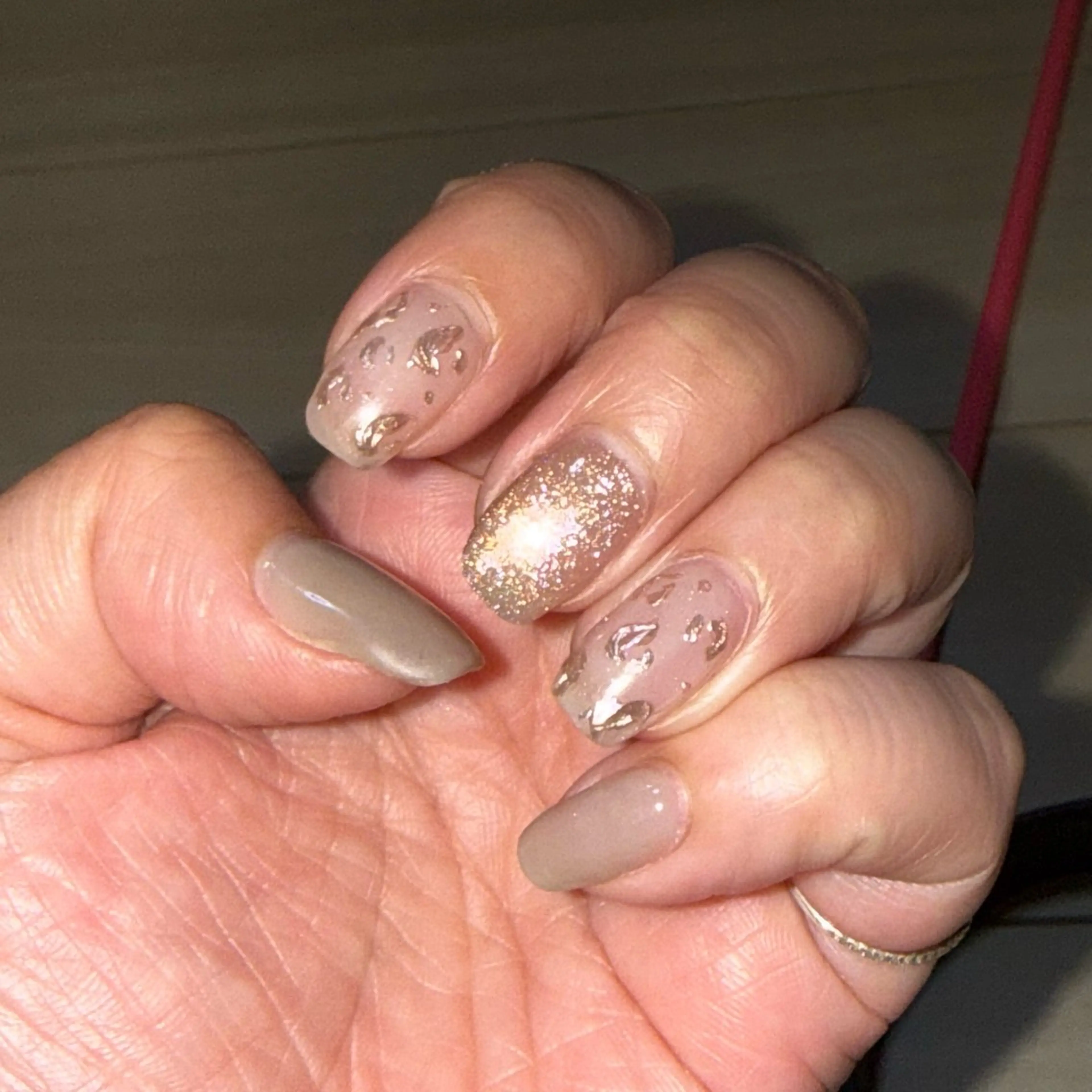 ネイル ミラーネイル ハンドネイル Re:New所属・t chikaのネイルデザイン