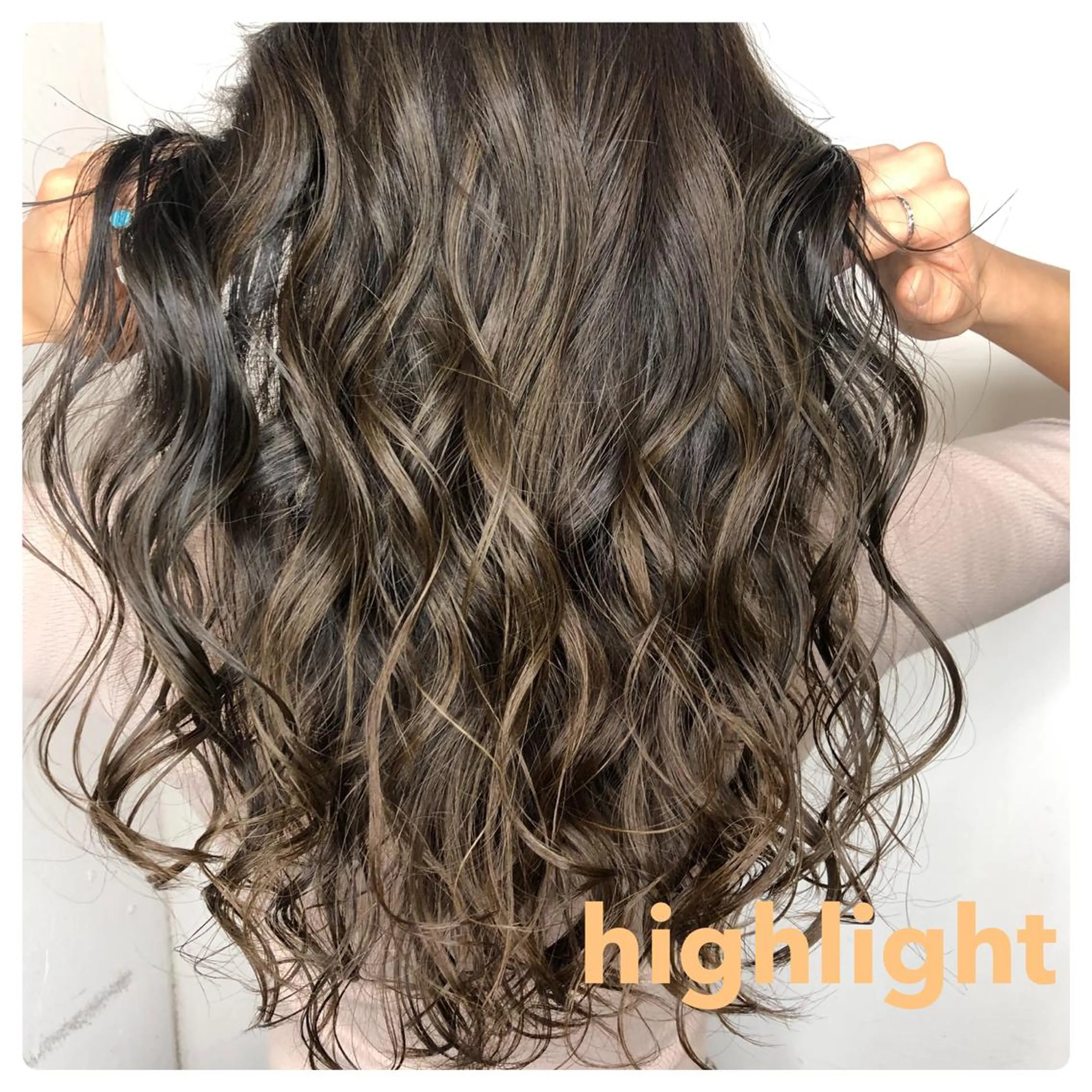 ロング カラー 🎨絶対に褒められる "店長"鈴木貴彦🎨のヘアスタイル