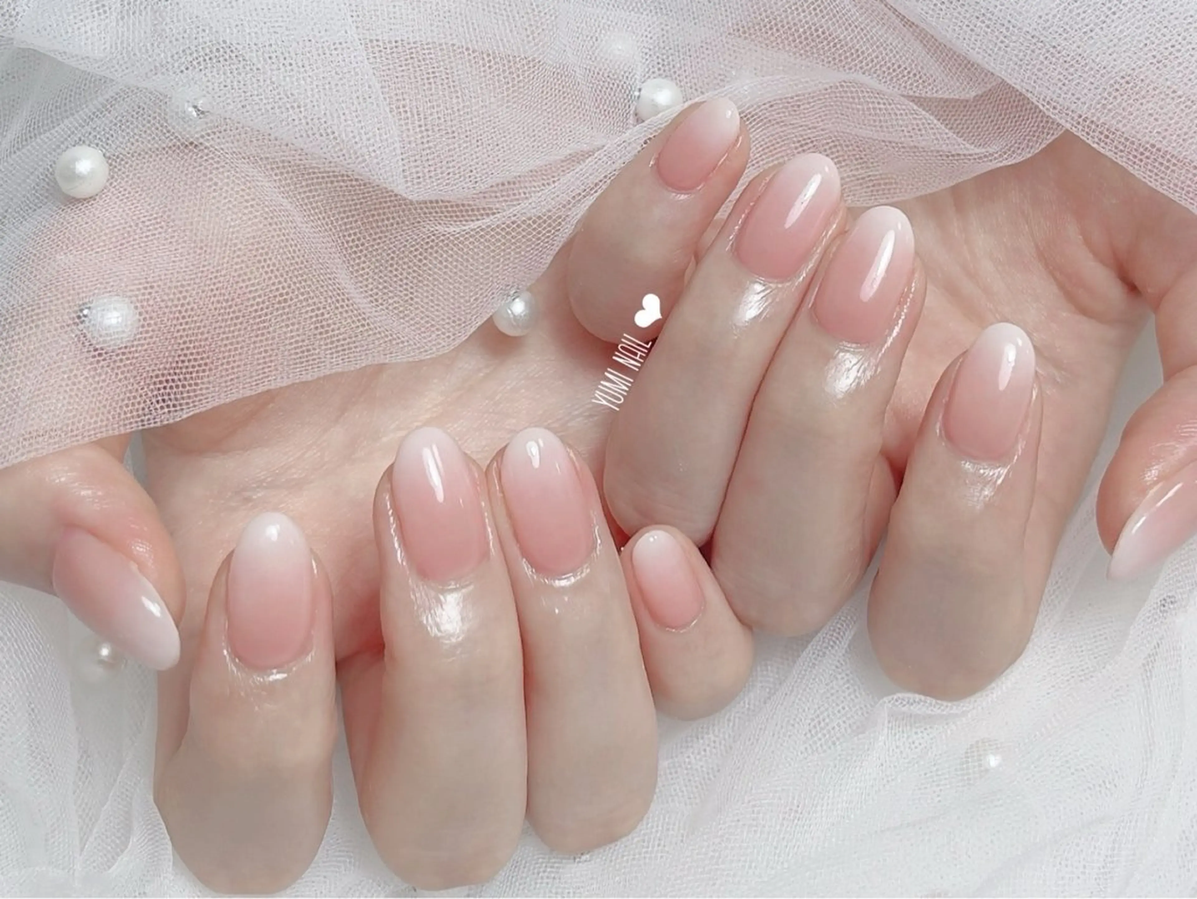 ネイル ユリちゃん🎀 デザイン長さ出し専門のネイルデザイン