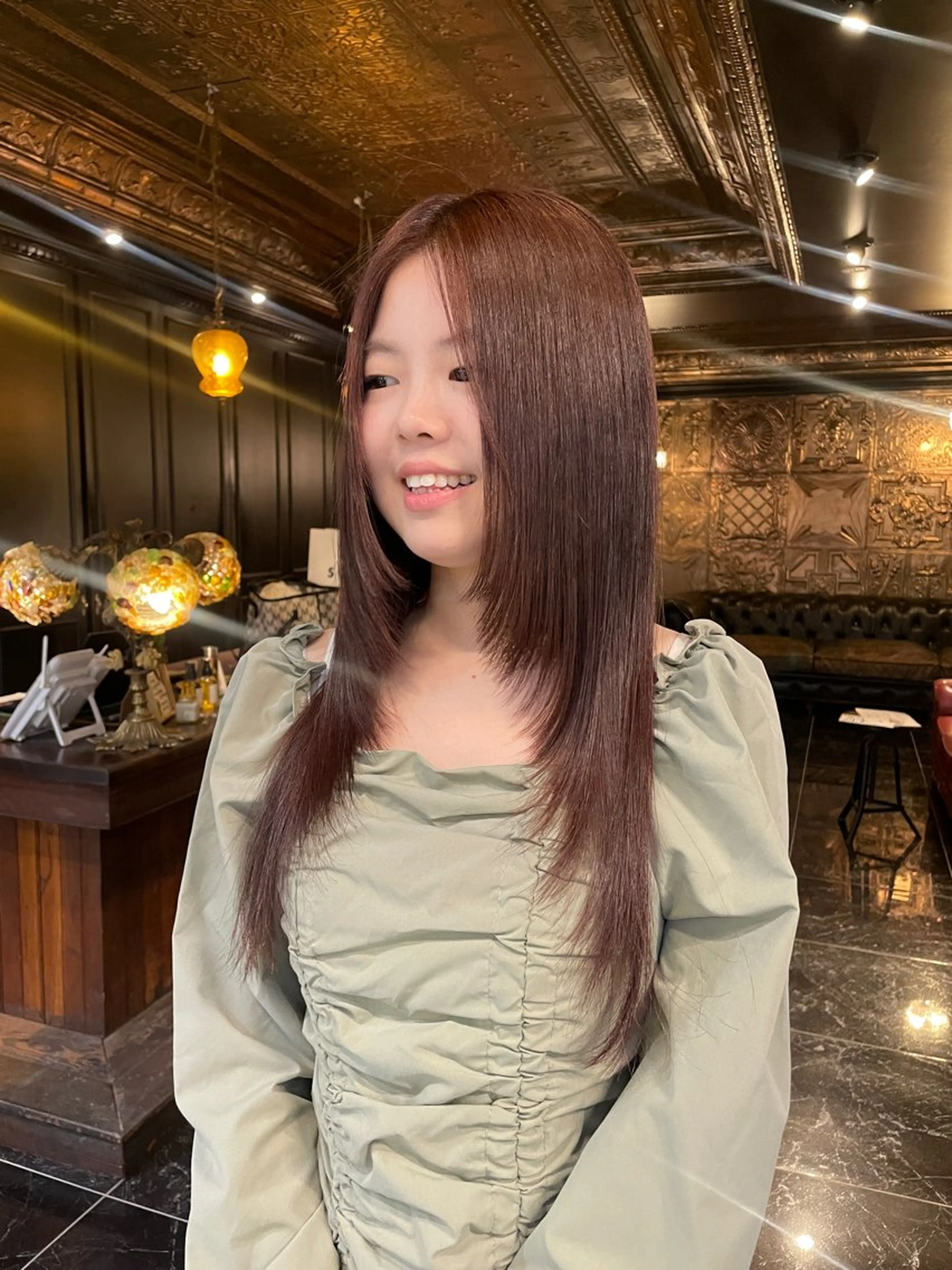 ロング カラー パーマ ヘアアレンジ カット トリートメント レイヤー/ 透明感カラー/マドカのヘアスタイル