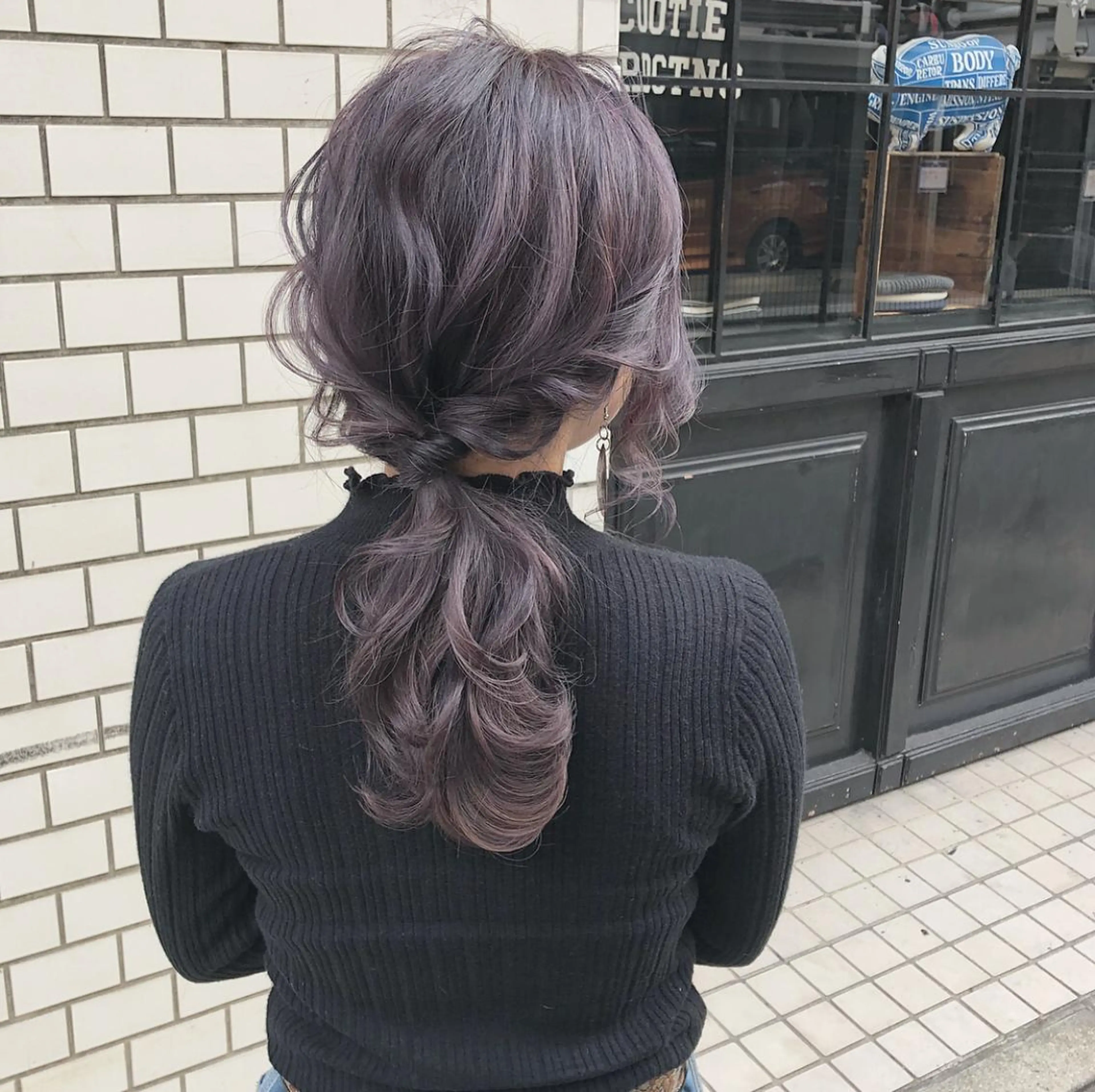 セミロング カラー ヘアアレンジ 簡単アレンジ autre所属・大久保 ひでなりのヘアスタイル