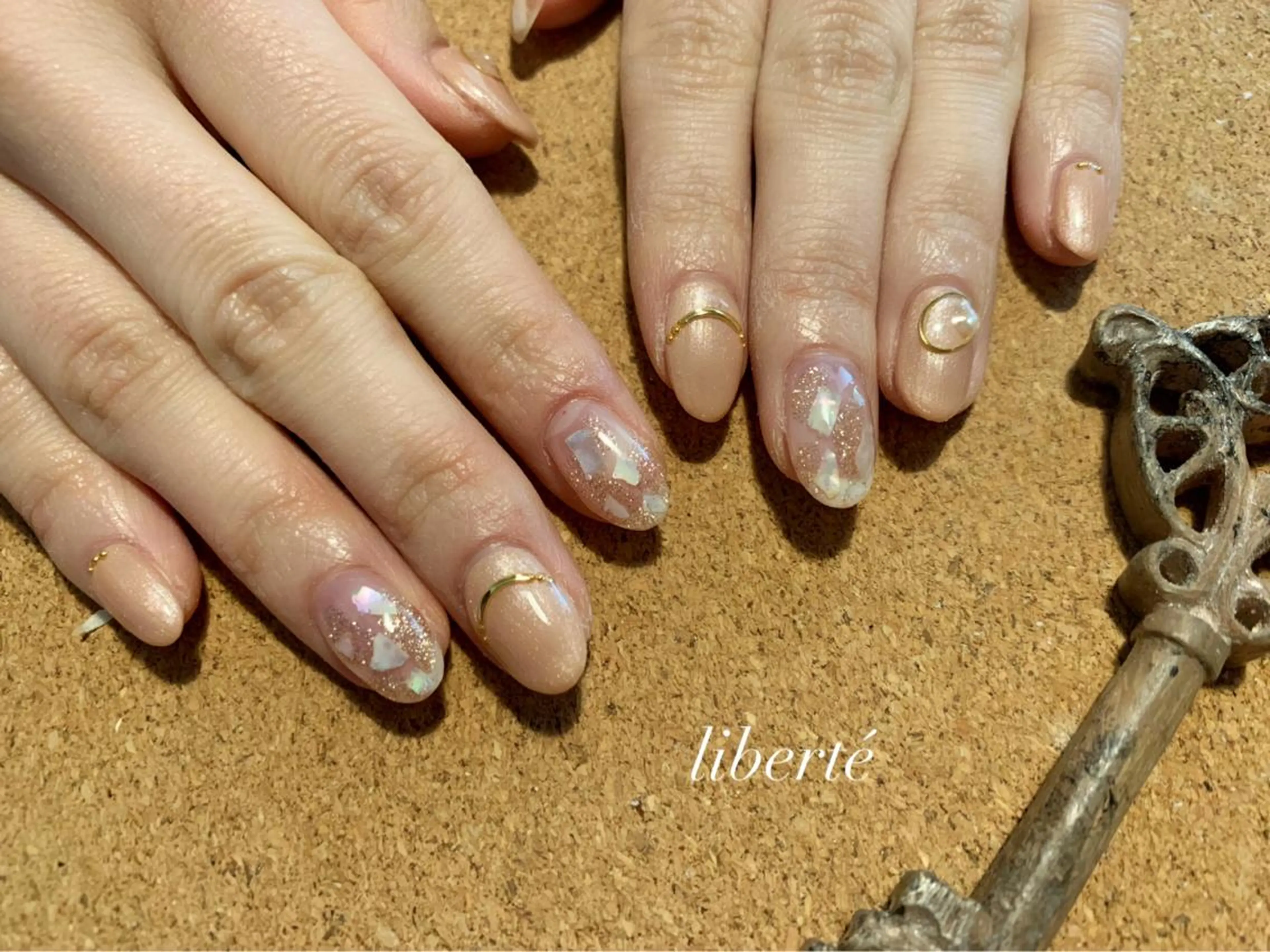 ネイル liberté (リベルテ)のネイルデザイン