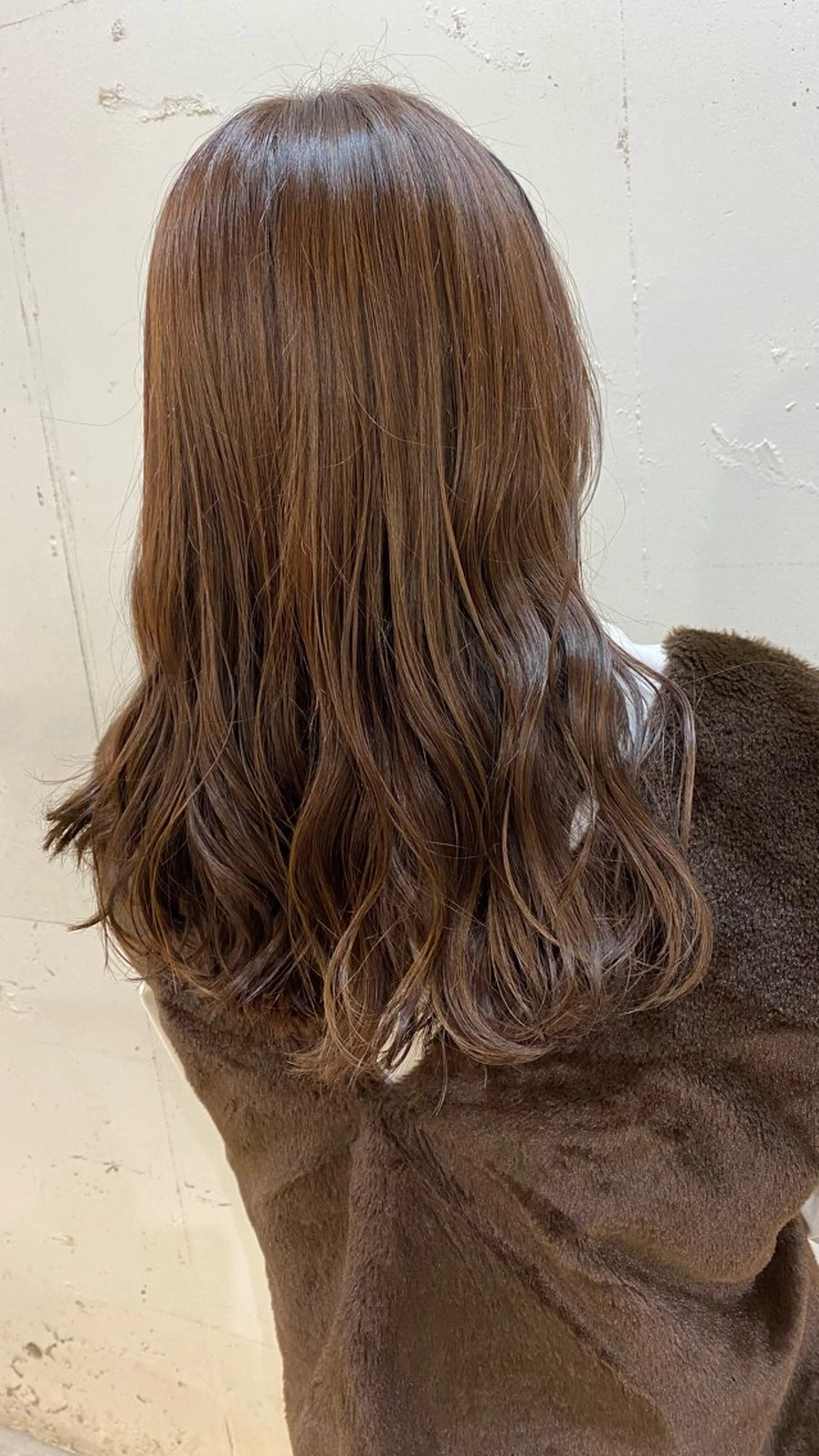 セミロング カラー 透明感カラー グレージュ 佐藤 侑哉のヘアスタイル