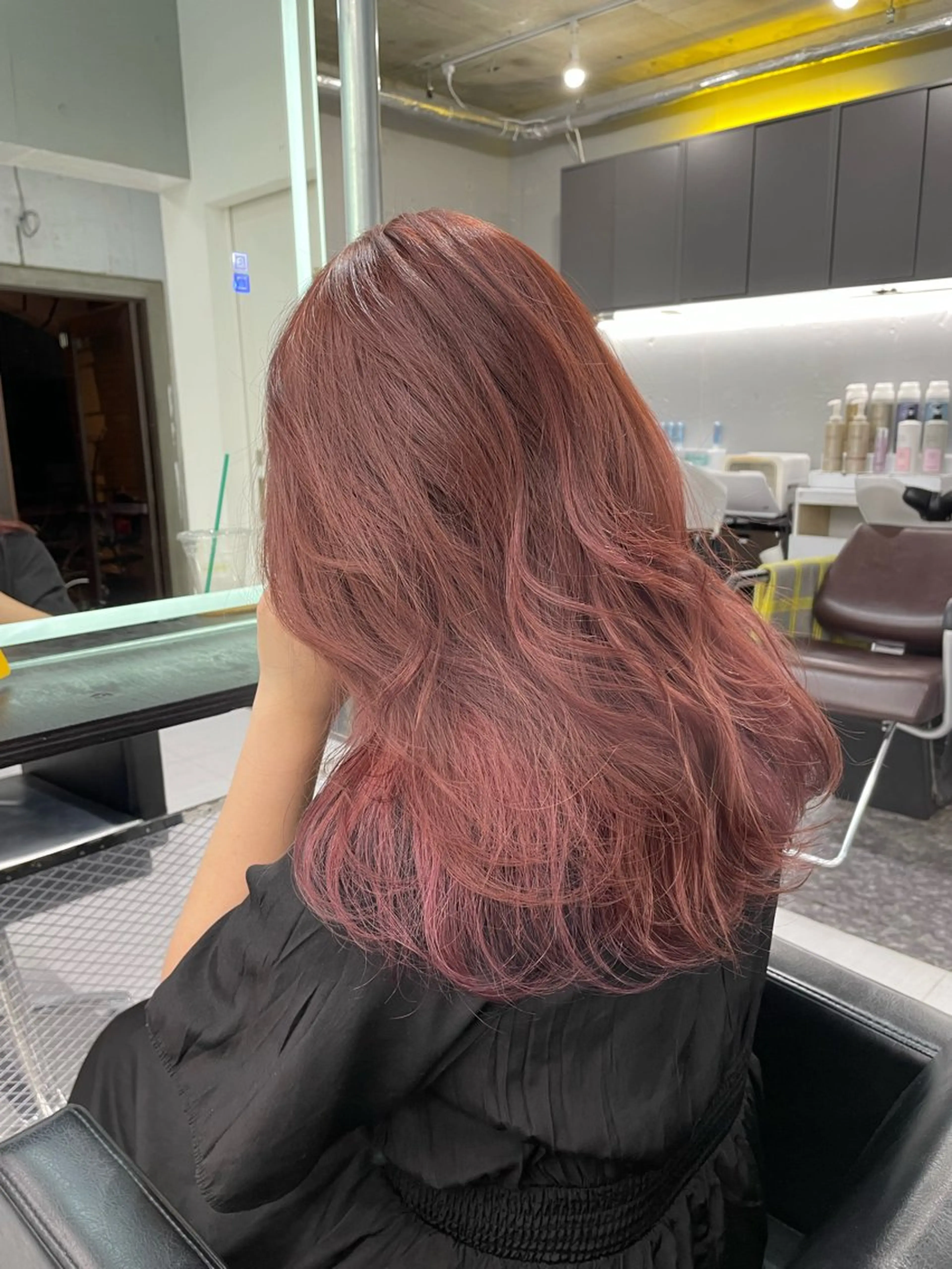 セミロング カラー ヘアアレンジ 🤍ハル🤍/モテ髪 ヘア🎀/ハイトーンのヘアスタイル