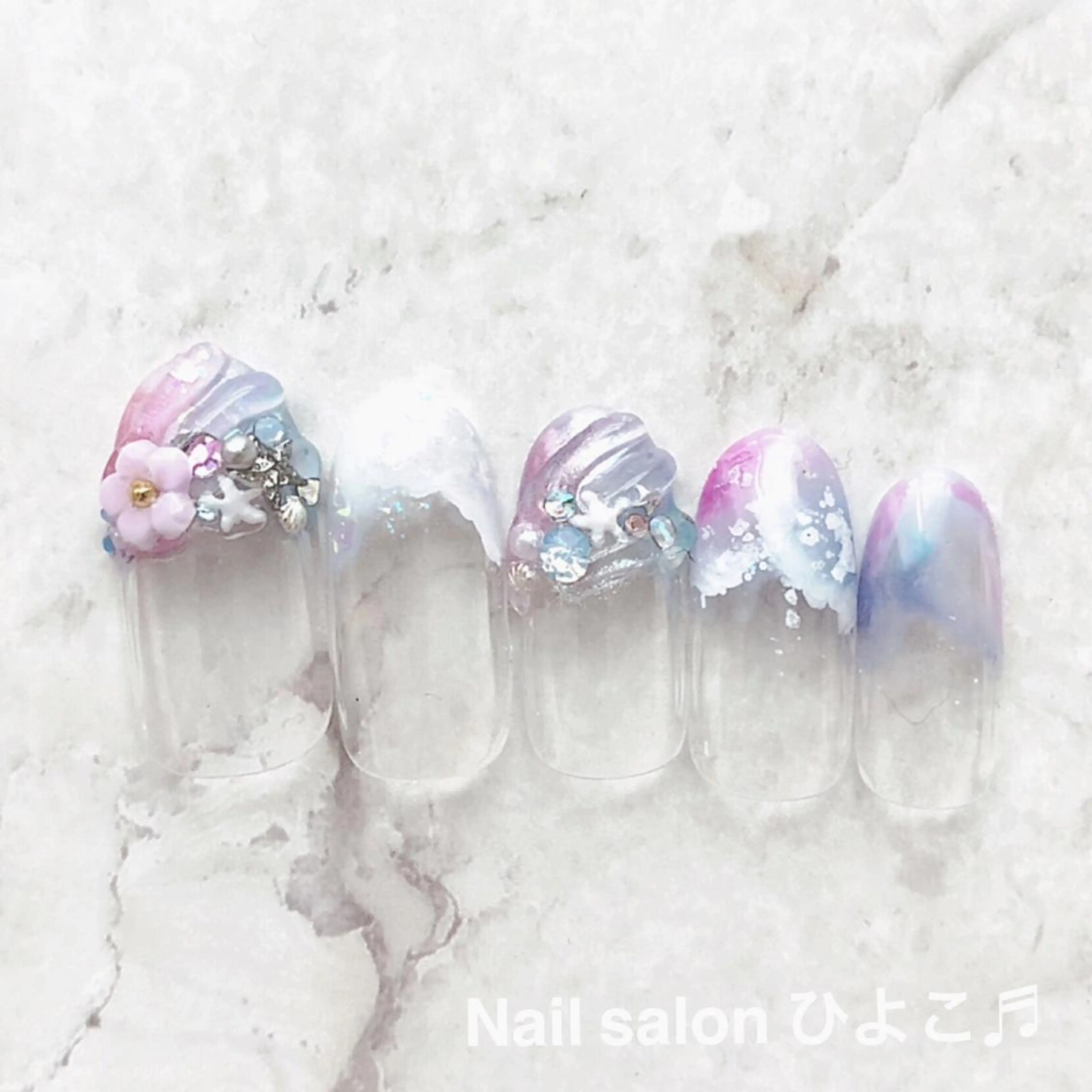 ネイル アートネイル フレンチネイル Nail salon ひよこ♬のネイルデザイン