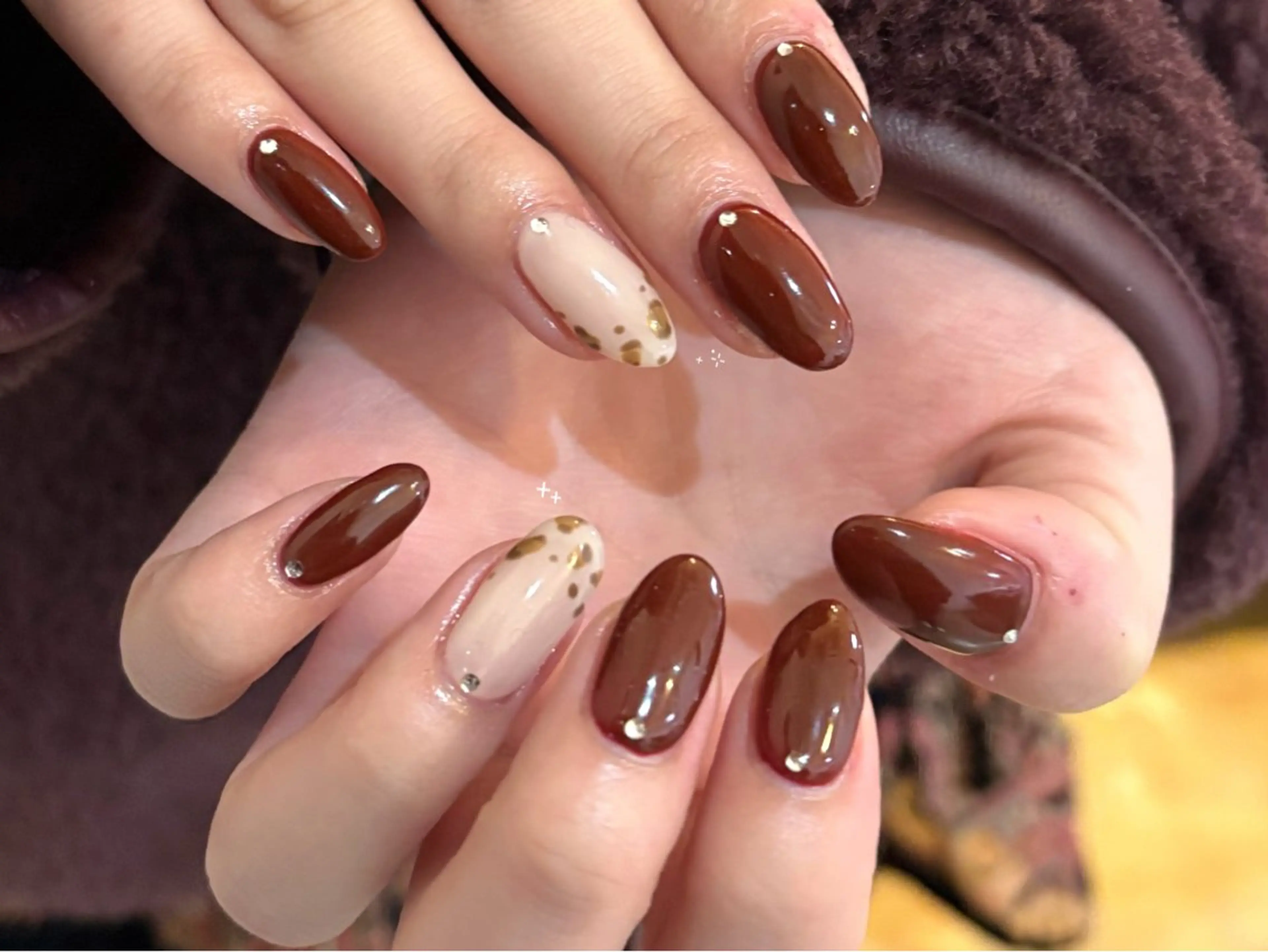 ネイル アニマル柄 ボルドー 長さ出し ジェルネイル パラジェル ハンドネイル EmaNail肥後橋店所属・EmaNail 肥後橋店🤍YURIのネイルデザイン