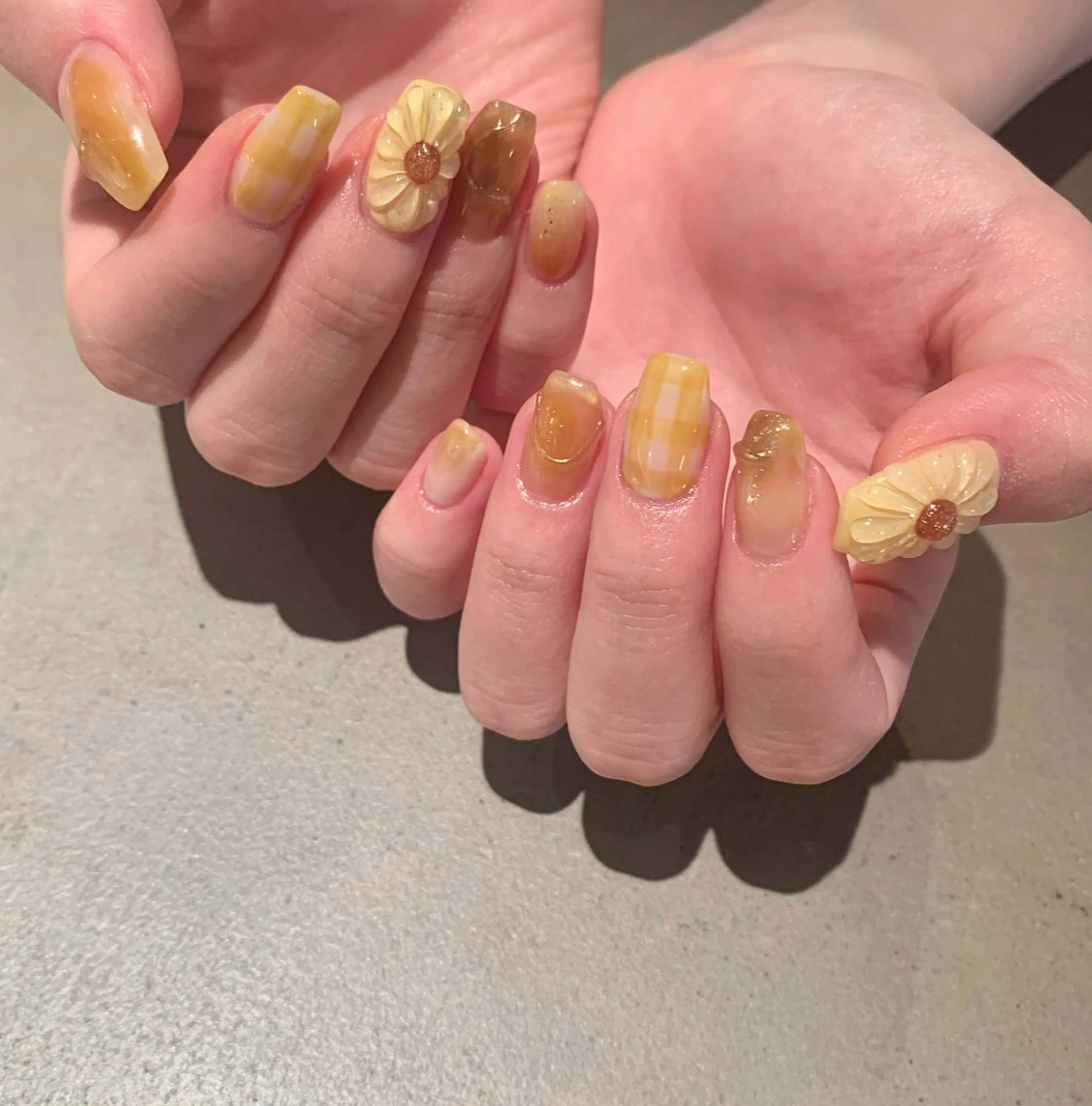 ネイル ハンドネイル にしぐち はるかのネイルデザイン