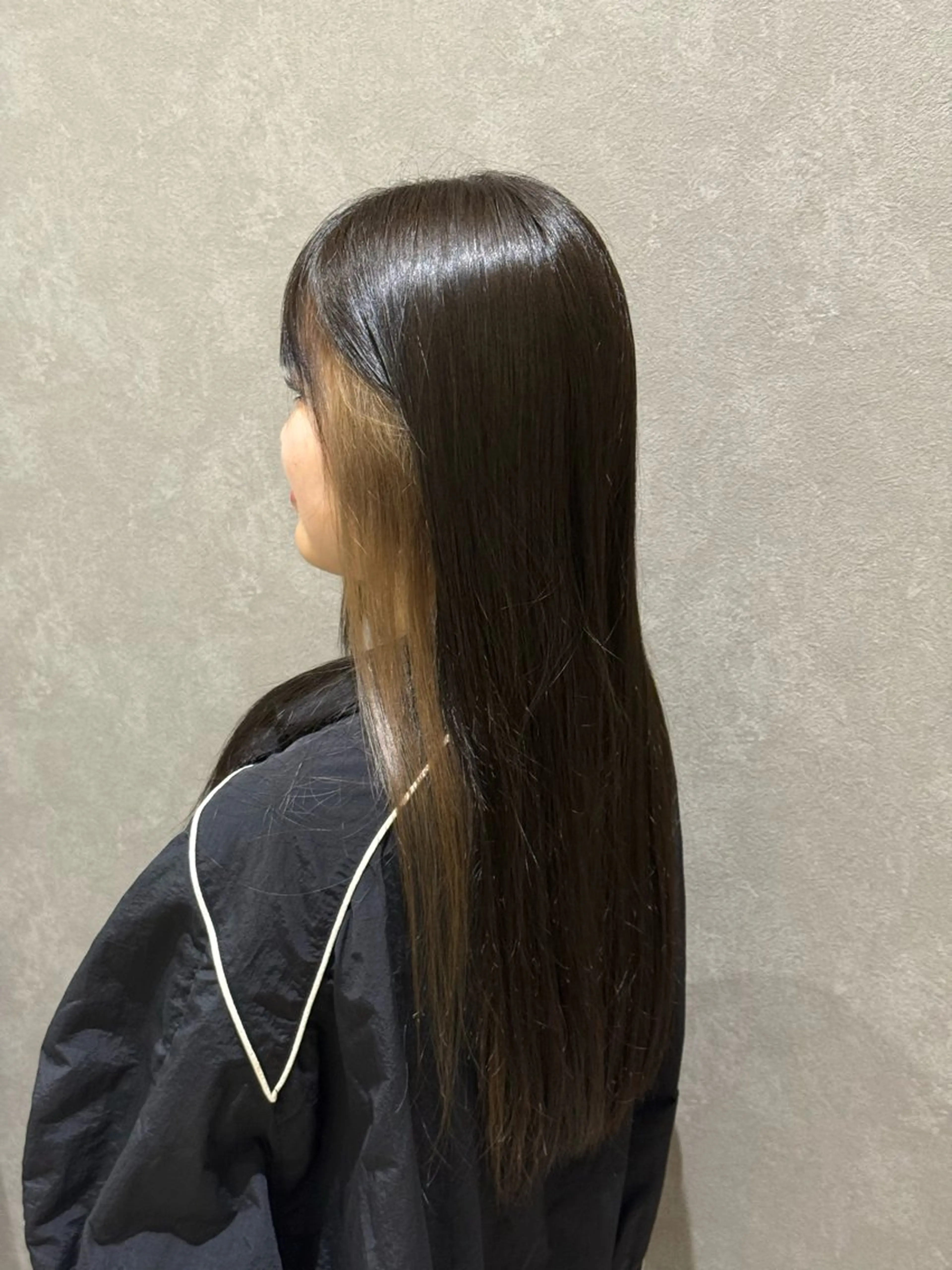 ロング カラー デザインカラー ヘアカラー 髪質改善カラー ゆづきのヘアスタイル