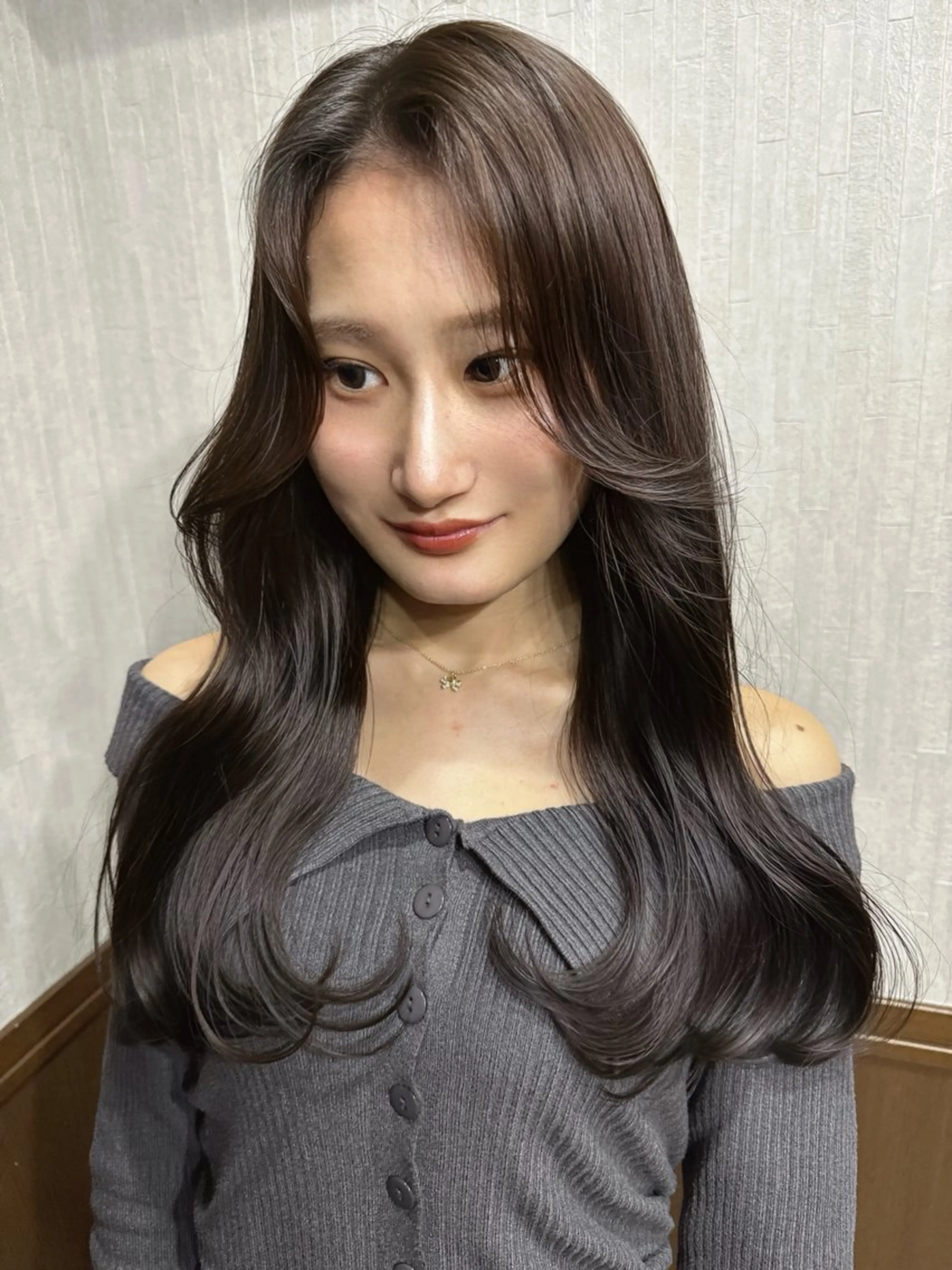 小顔カット+うる艶カラー+TOKIOクイックトリートメント+浸透アイロンの写真