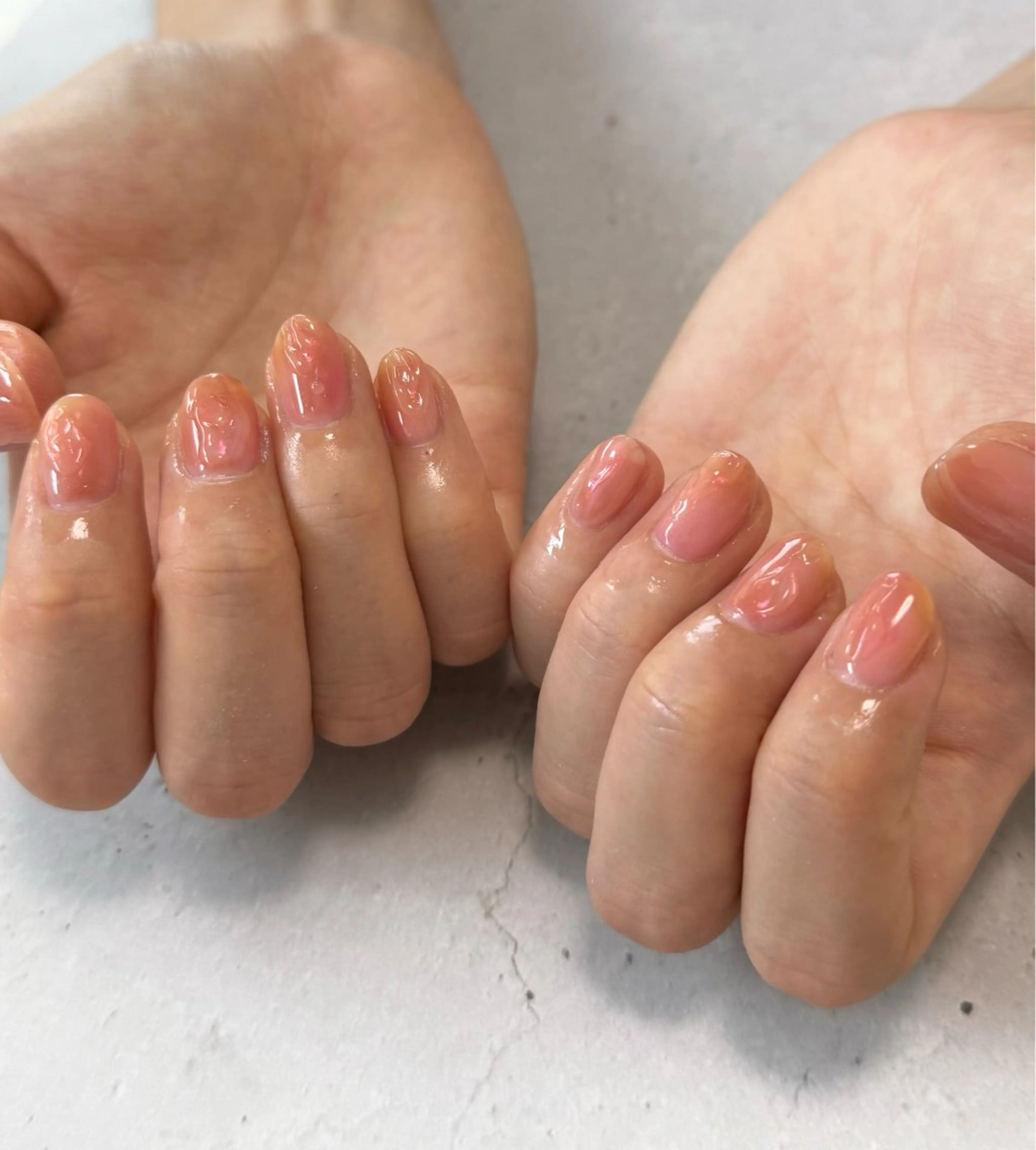 ネイル オーロラネイル ニュアンスネイル nailroom amyのネイルデザイン