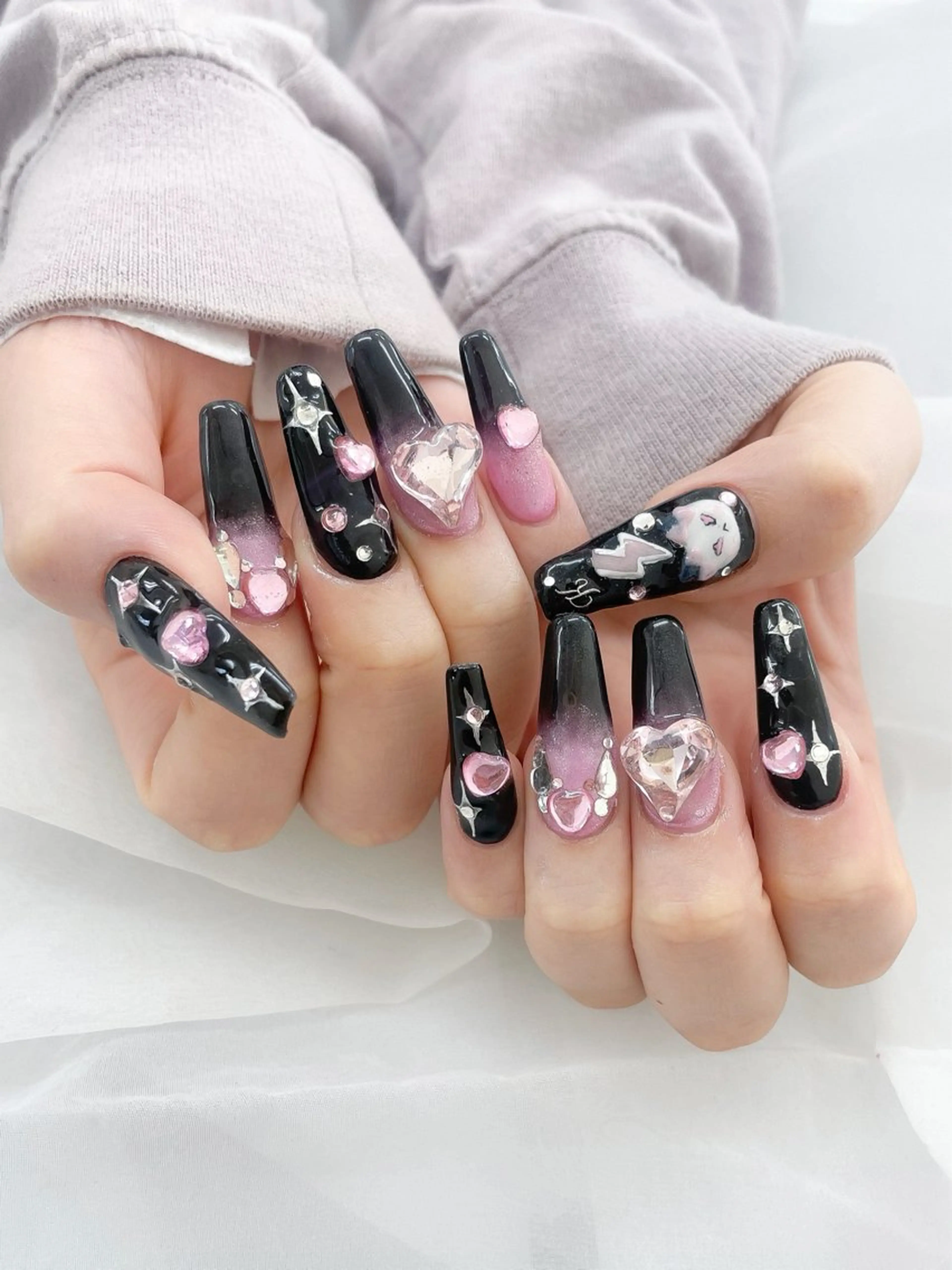 ネイル ハンドネイル 五十嵐 美智のネイルデザイン