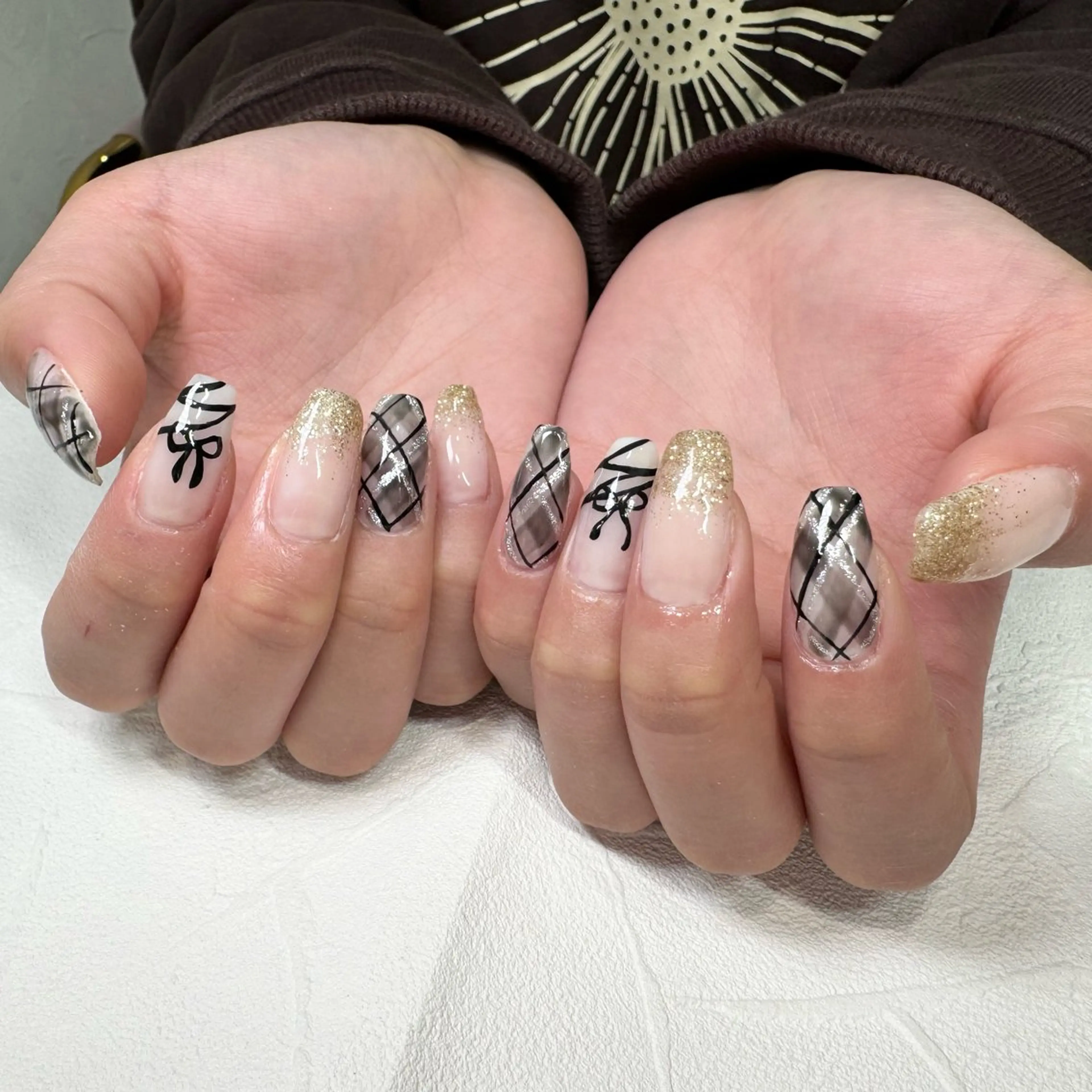 ネイル ハンドネイル RIEKO🍒 ワンホン♡推しネイルのネイルデザイン