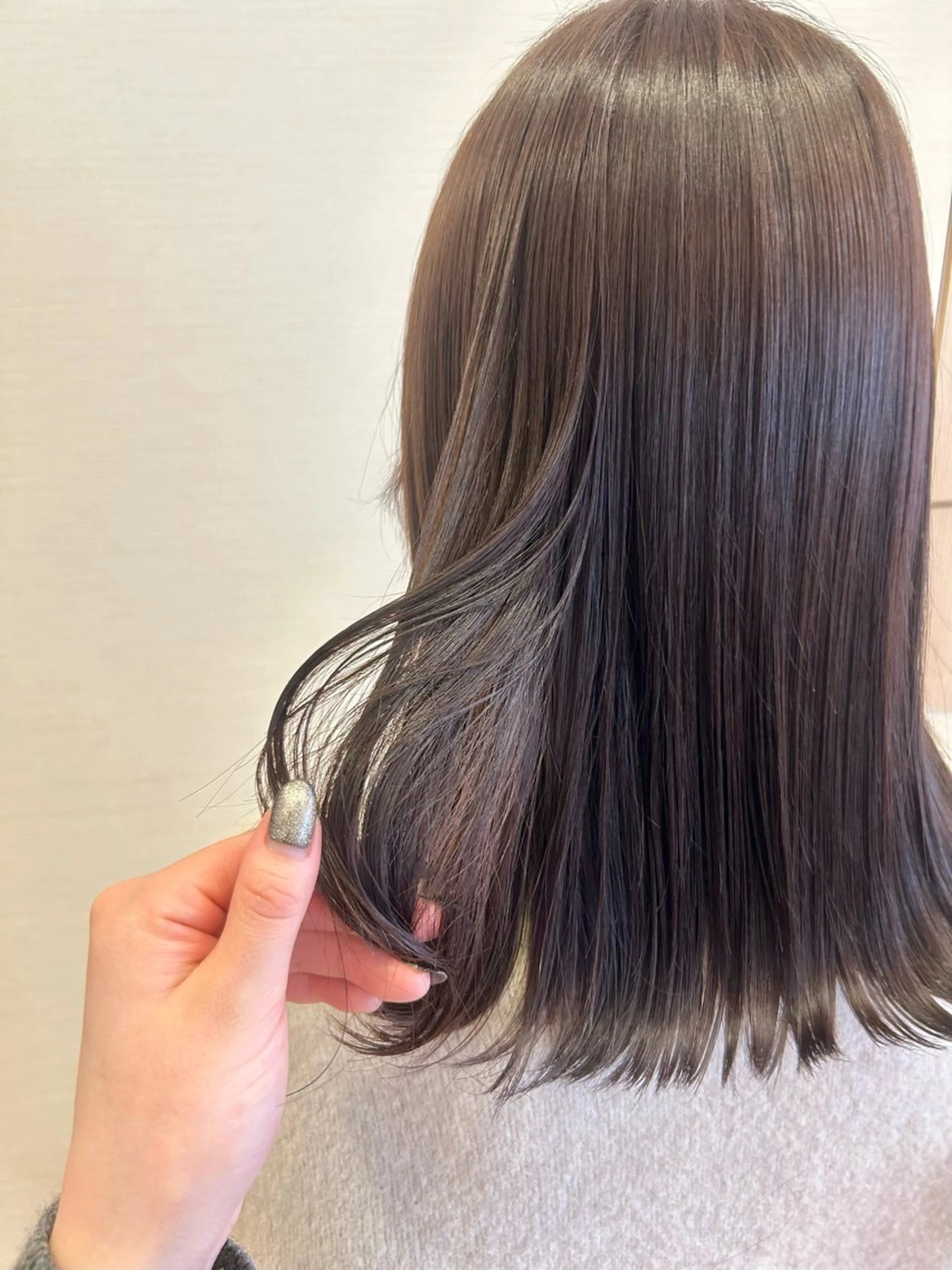 ミディアム ミ ユのヘアスタイル